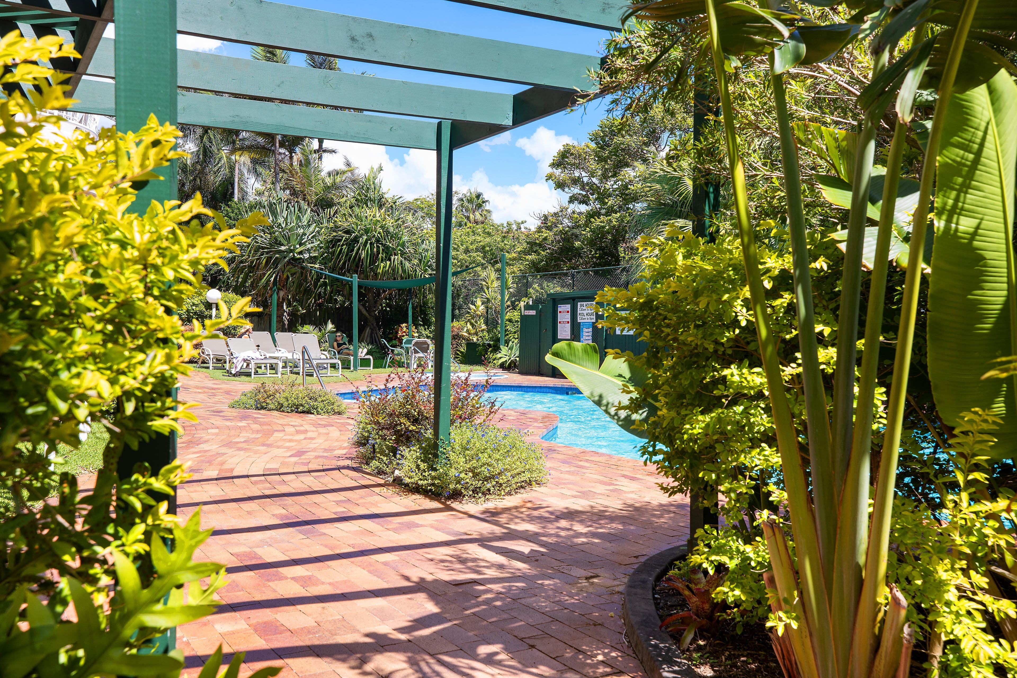 121 Surf Parade 'Capricornia', Broadbeach QLD 4218, Broadbeach - Thumbnail 4