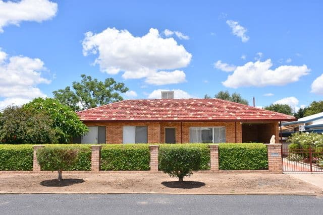 6 David Street, Moree - Image 1