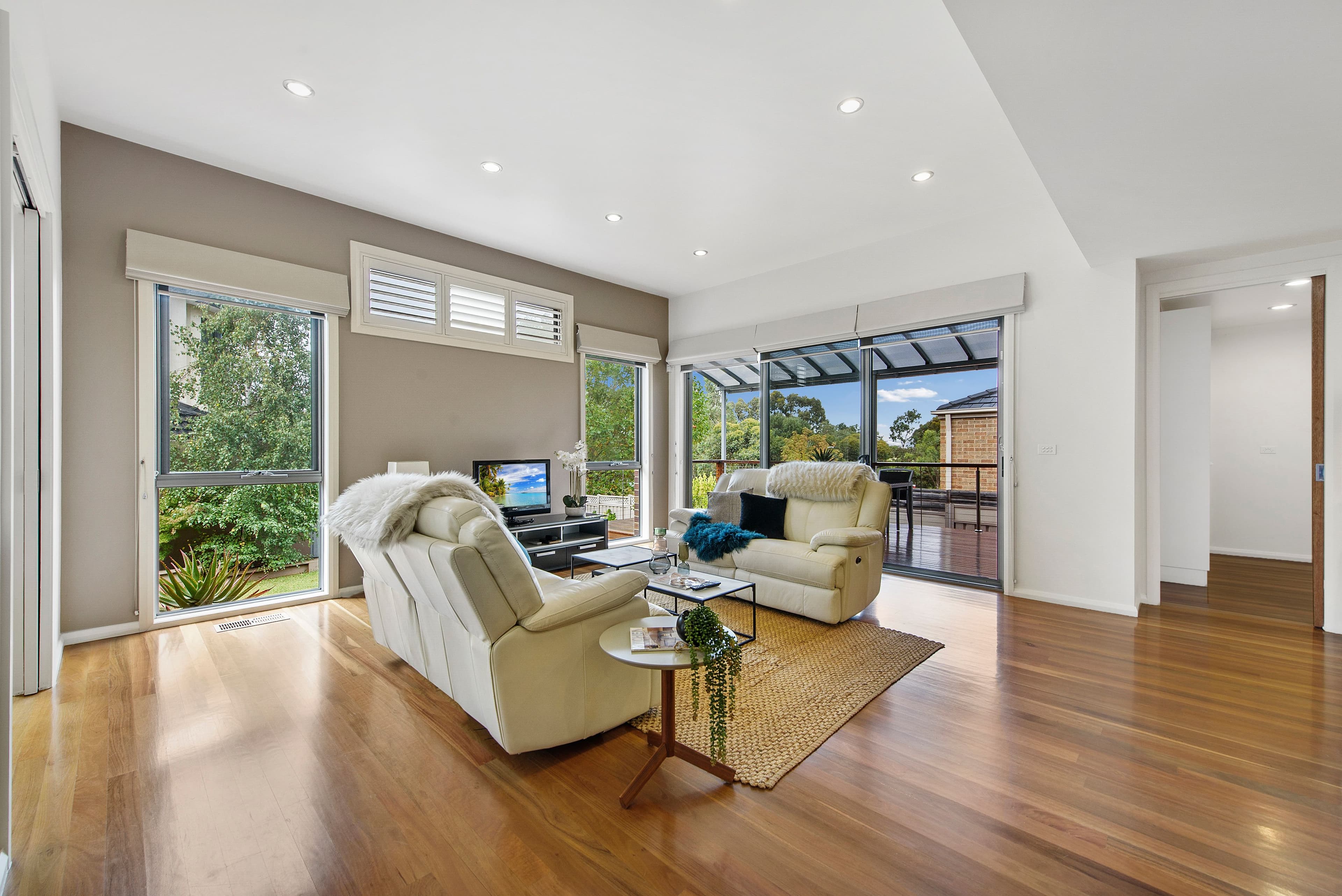 8 Whiteley Parade, Taylors Lakes VIC 3038, Taylors Lakes - Thumbnail 6