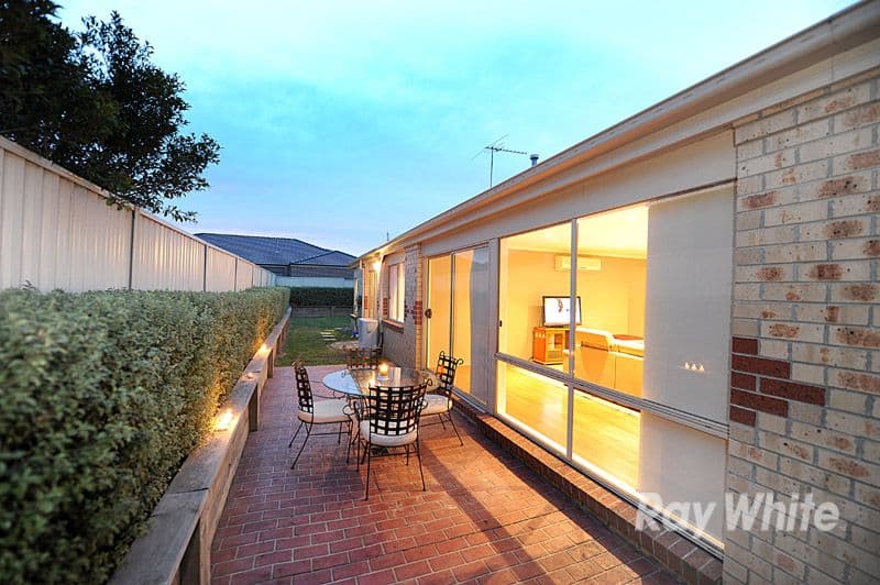 7 Willowbank, CRANBOURNE EAST VIC 3977, Cranbourne East - Thumbnail 3
