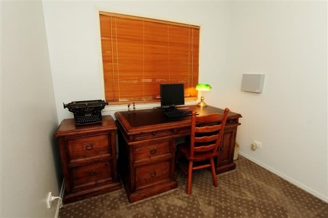 453 Haddock Drive, GLADSTONE QLD 4680, Gladstone - Thumbnail 7
