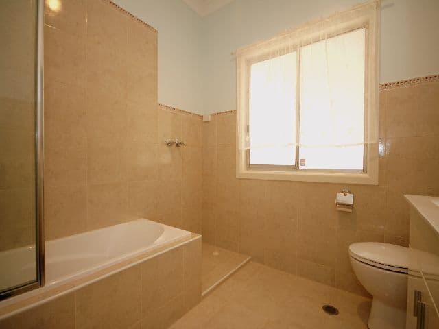 153 Greenacre Road, GREENACRE NSW 2190, Greenacre - Thumbnail 8