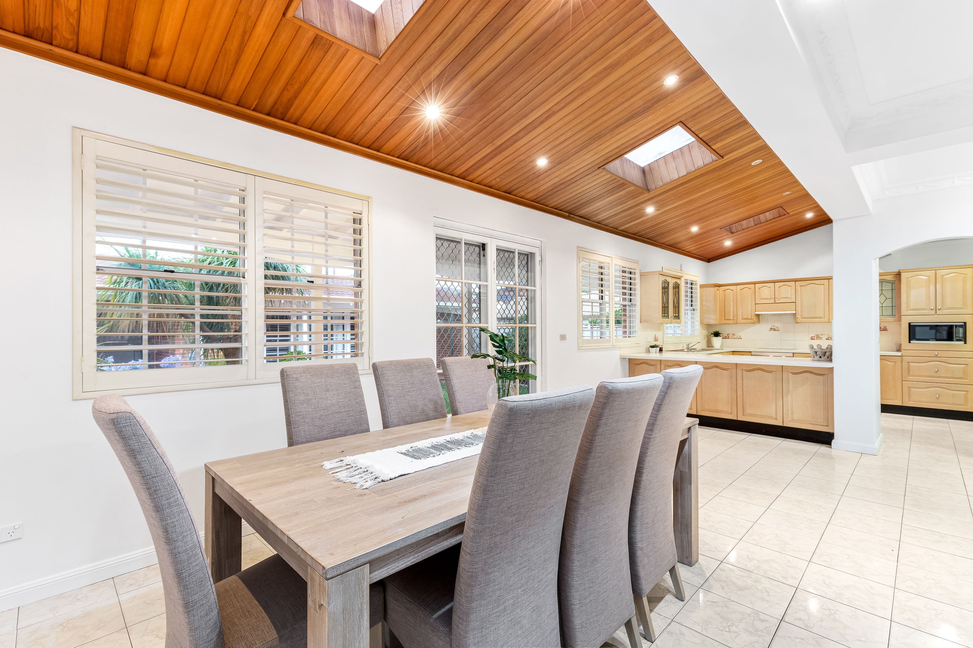 14 Rosemeath Avenue, Kingsgrove NSW 2208, Kingsgrove - Thumbnail 5