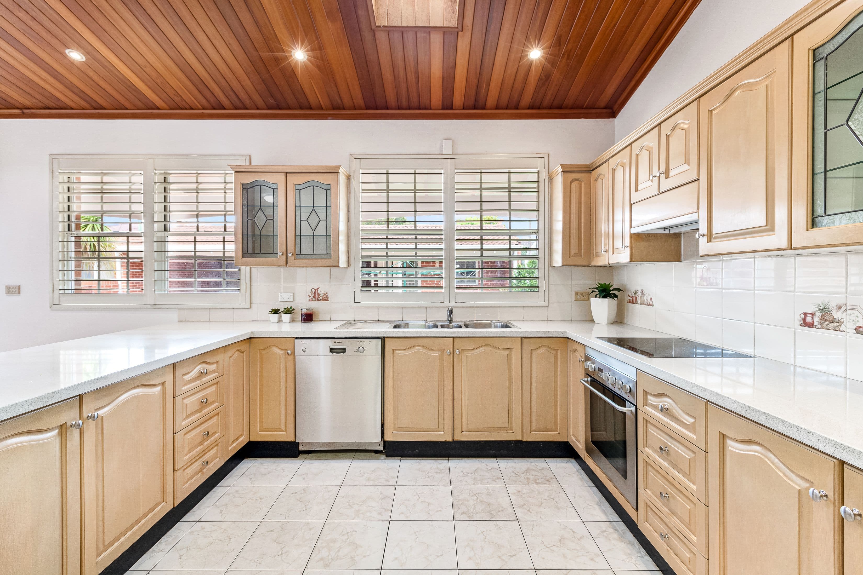14 Rosemeath Avenue, Kingsgrove NSW 2208, Kingsgrove - Thumbnail 8