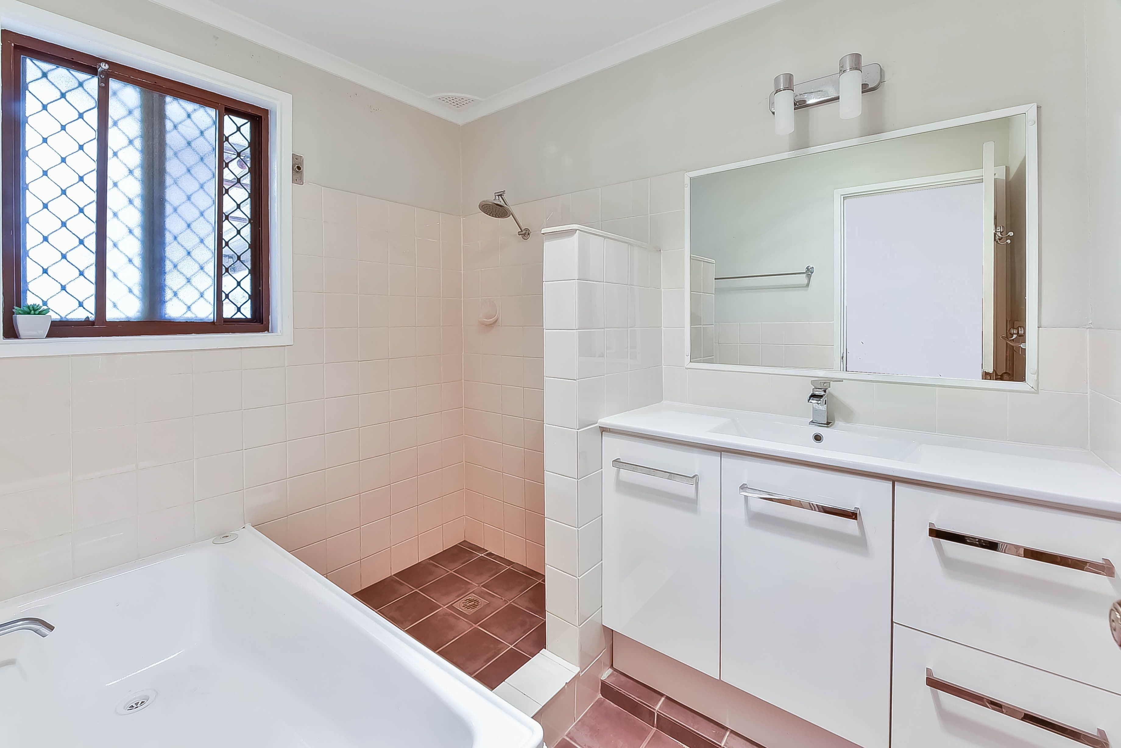11 Jowett Place, Ingleburn - Thumbnail 5
