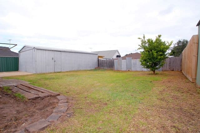 31 Ribblesdale Avenue, WYNDHAM VALE VIC 3024, Wyndham Vale - Thumbnail 5