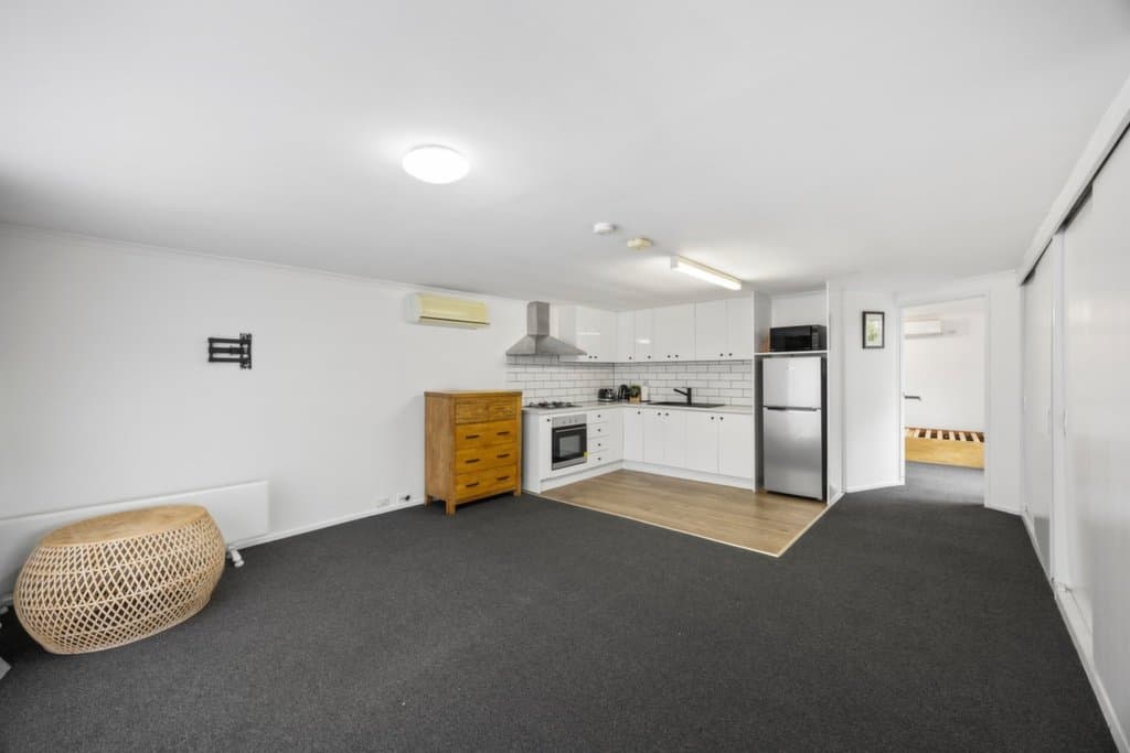 47 Guildford Crescent, Narre Warren - Thumbnail 8