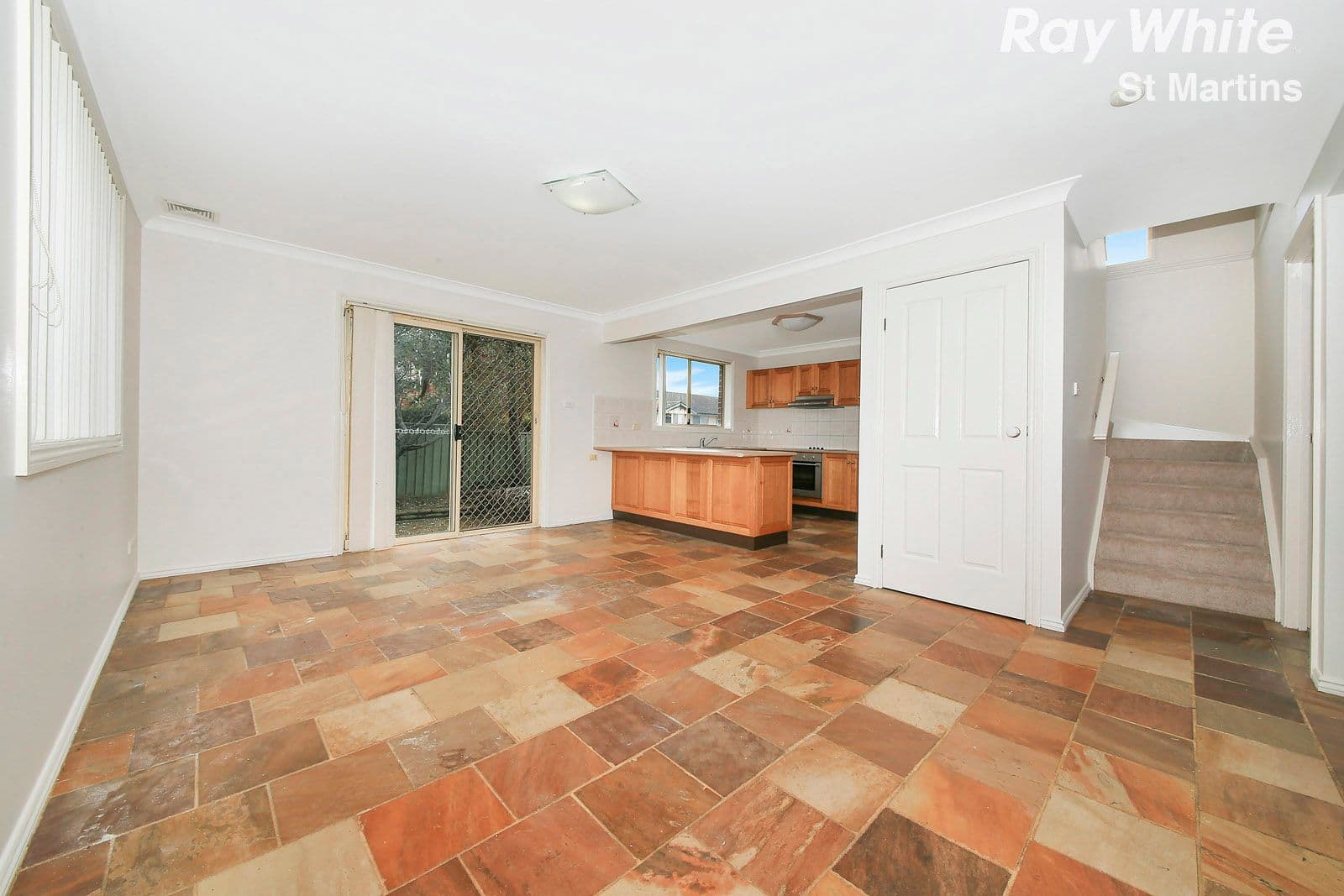 16 Sinclair Avenue, Blacktown - Thumbnail 2