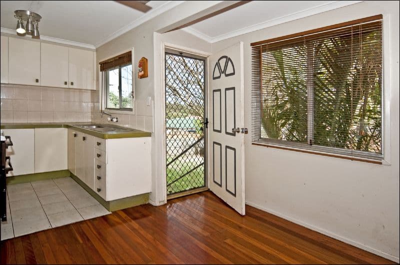 67  Redbank Plains Road, GOODNA QLD 4300, Goodna - Thumbnail 4