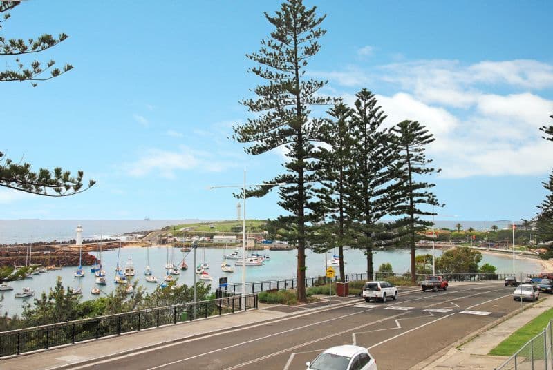 70 Cliff Road, WOLLONGONG NSW 2500, Wollongong - Image 1