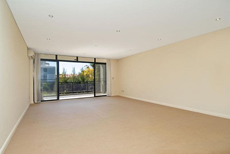 2-4 Purser Avenue, CASTLE HILL NSW 2154, Castle Hill - Thumbnail 4