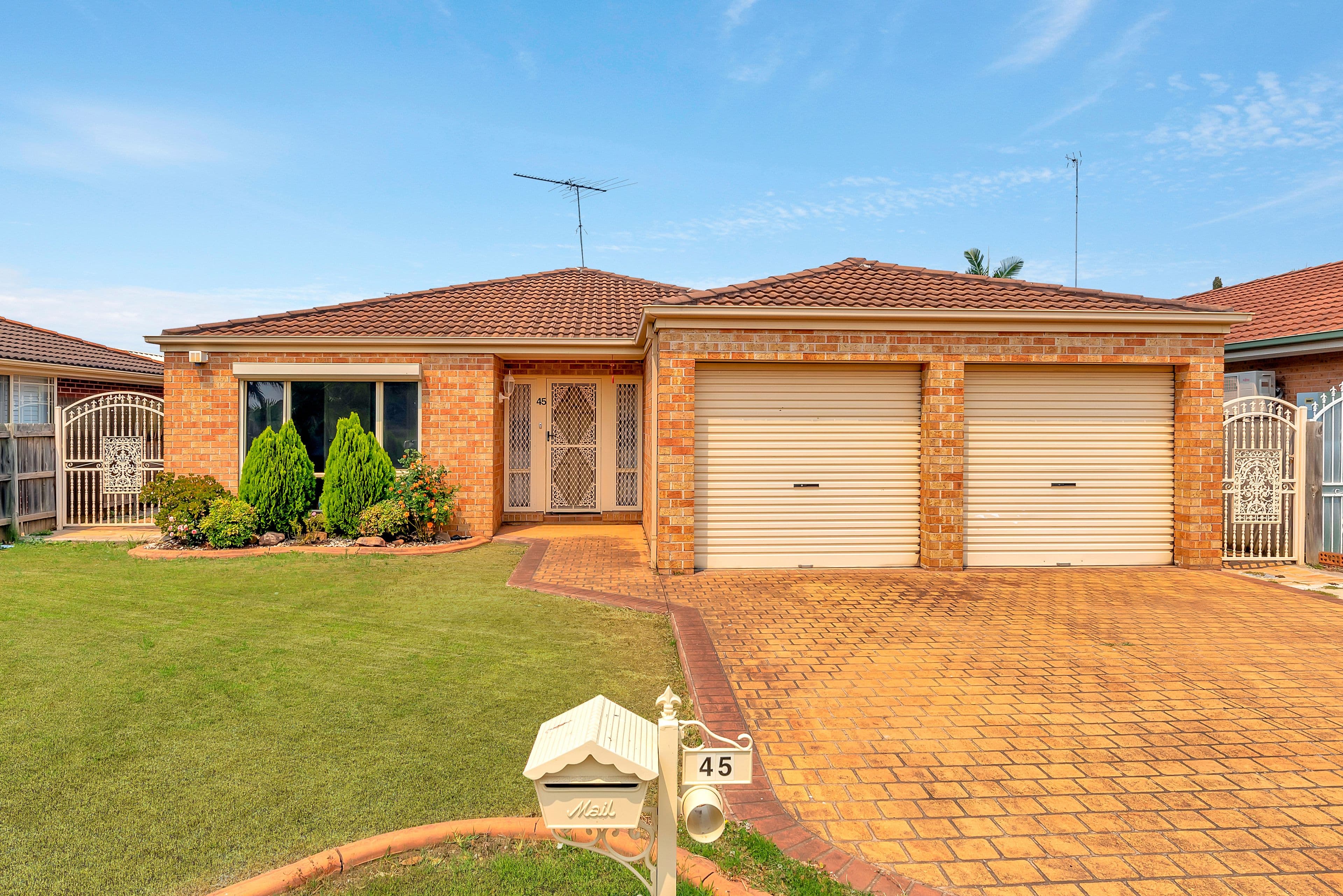 Hinchinbrook NSW 2168, Hinchinbrook - Image 1