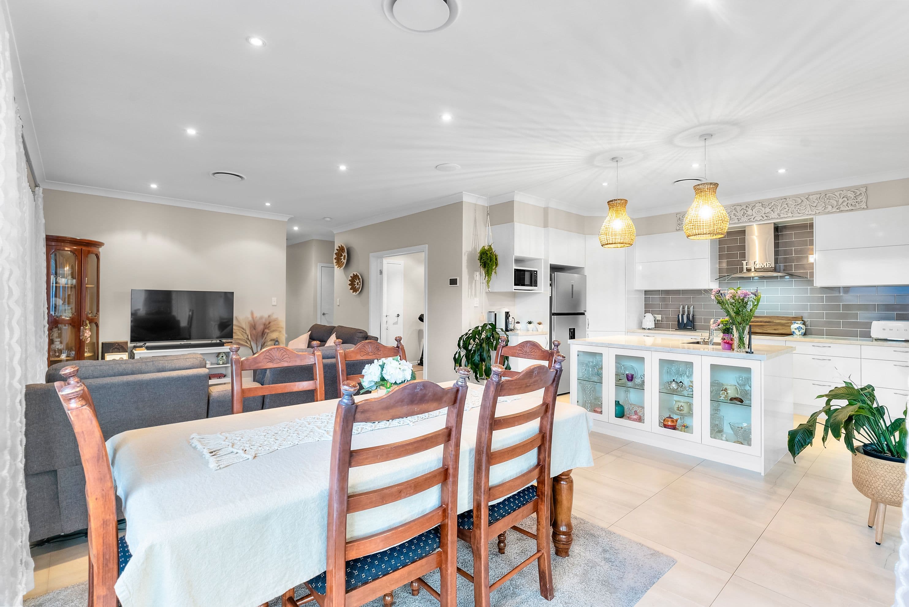 7 Douglas Circuit, North Lakes QLD 4509, North Lakes - Thumbnail 5