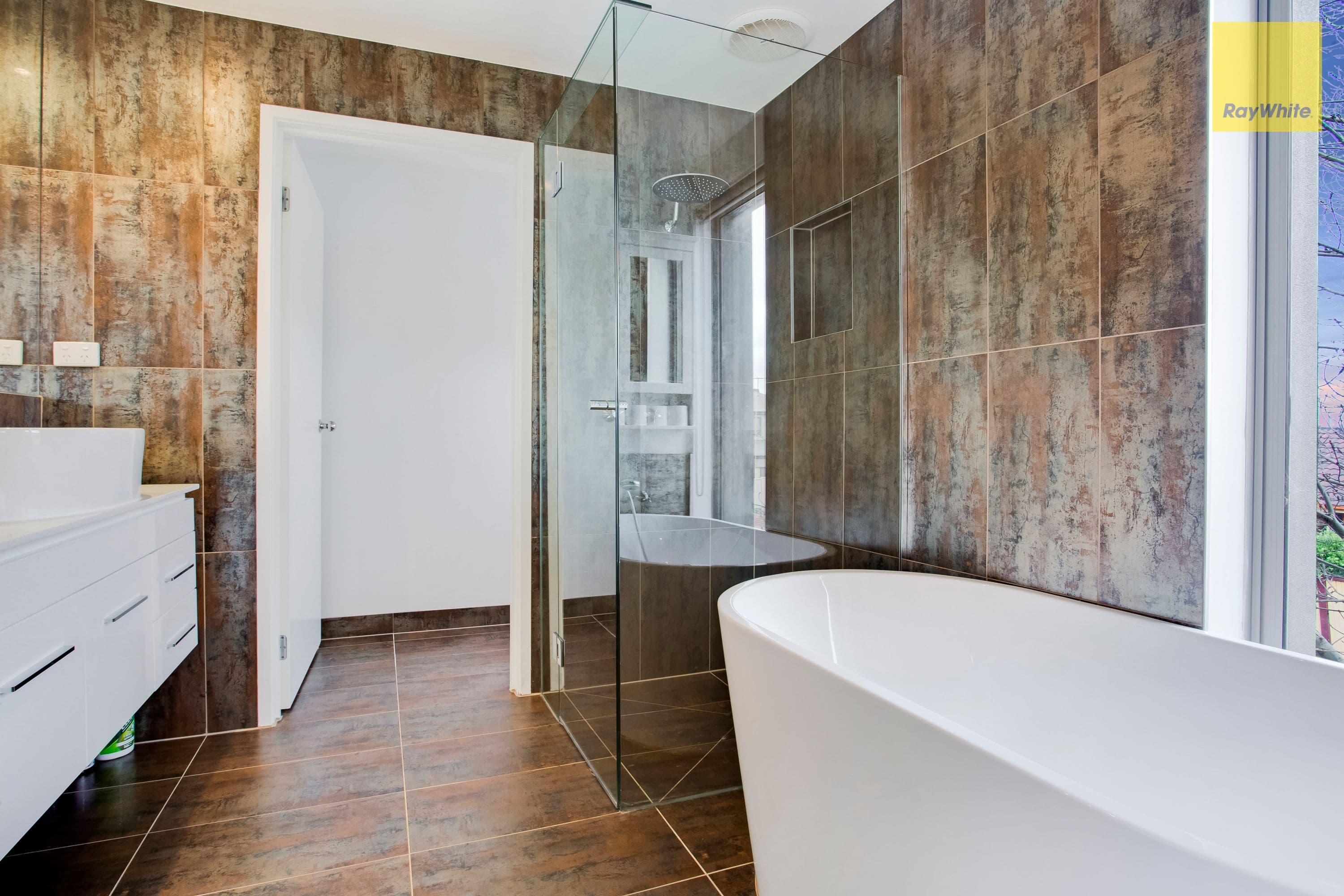 6 Bantock Lane, Caroline Springs VIC 3023, Caroline Springs - Thumbnail 4