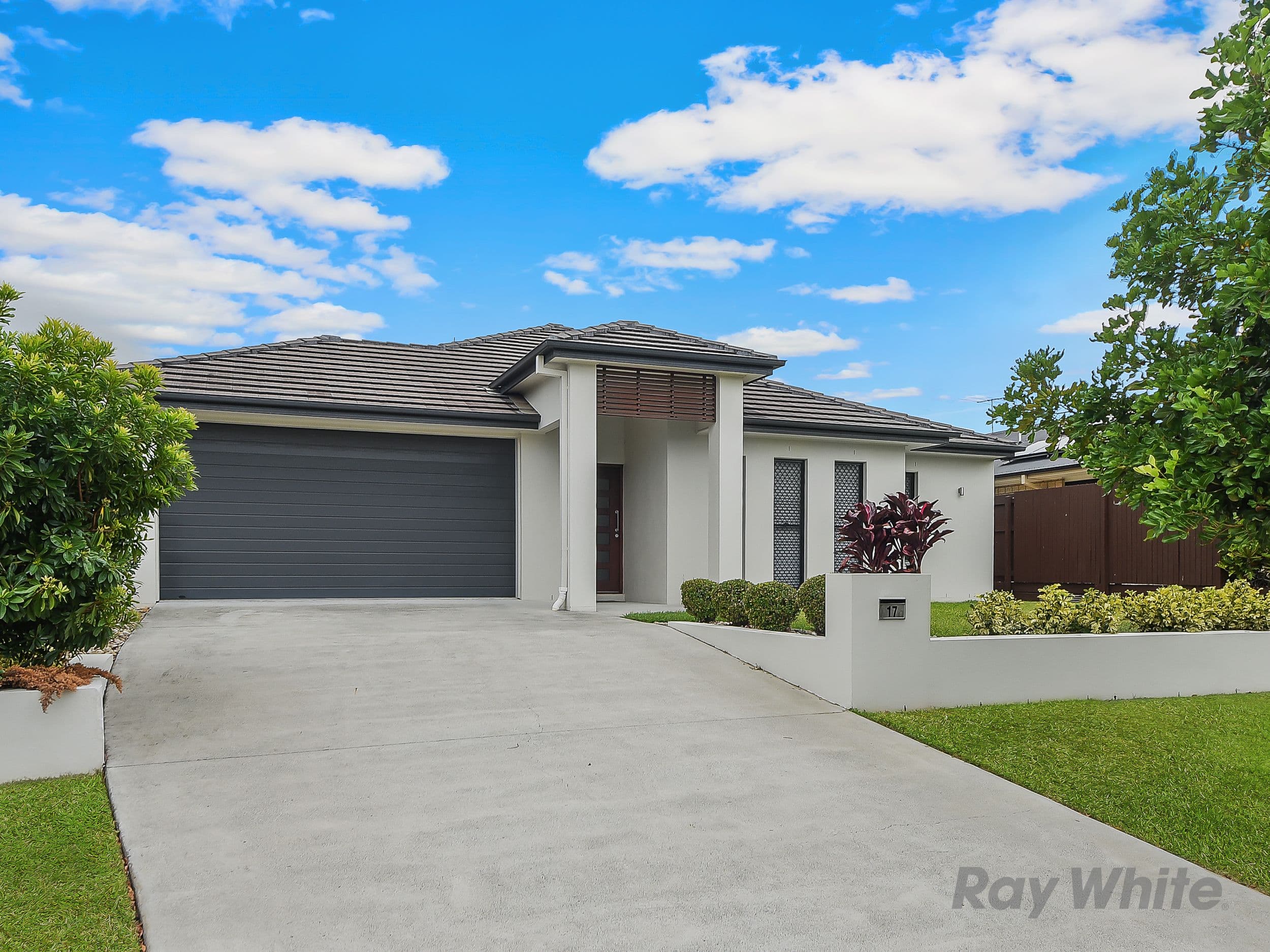 17 Waterway Crescent, Murrumba Downs QLD 4503, Murrumba Downs - Image 1