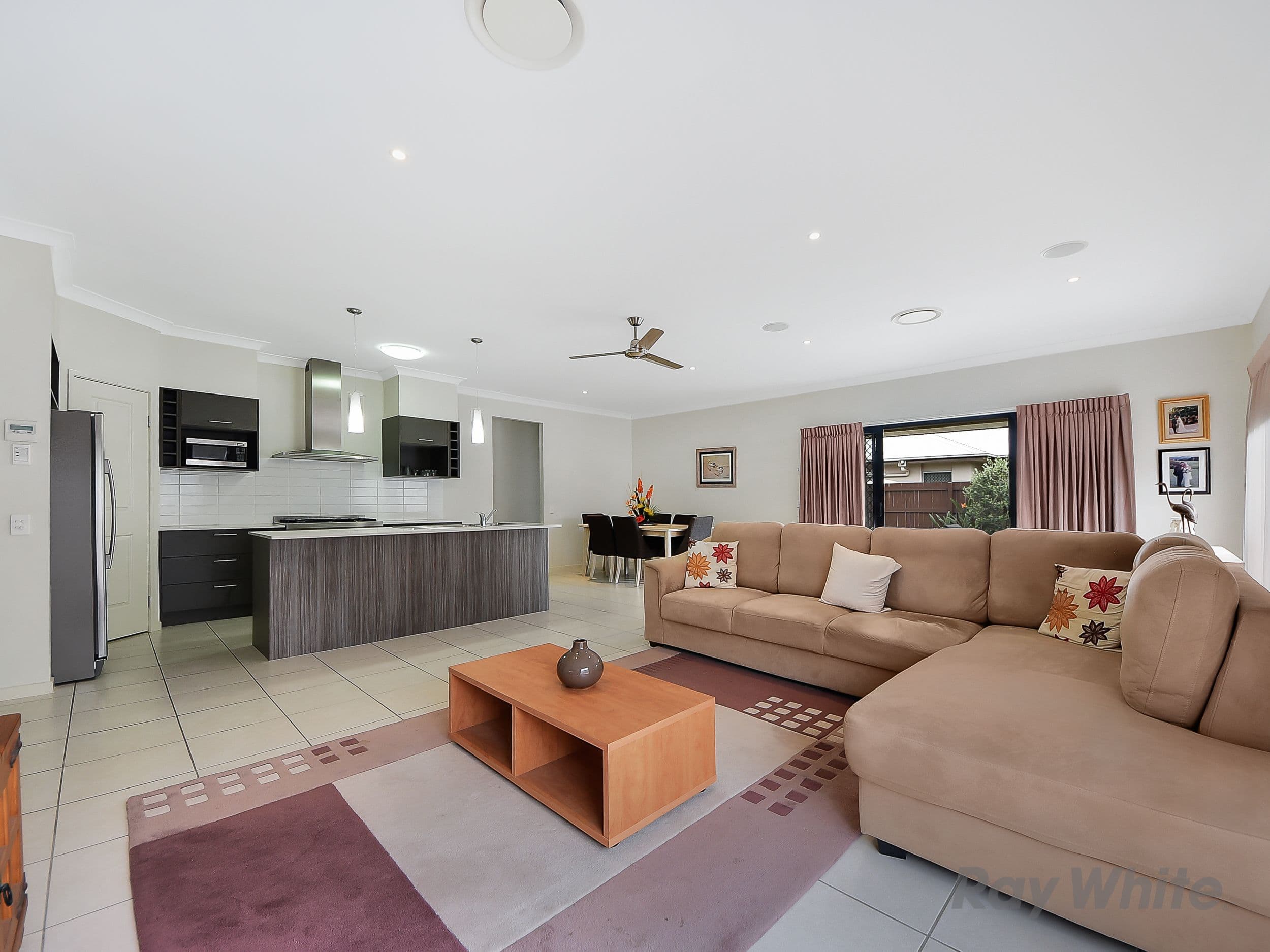 17 Waterway Crescent, Murrumba Downs QLD 4503, Murrumba Downs - Thumbnail 2