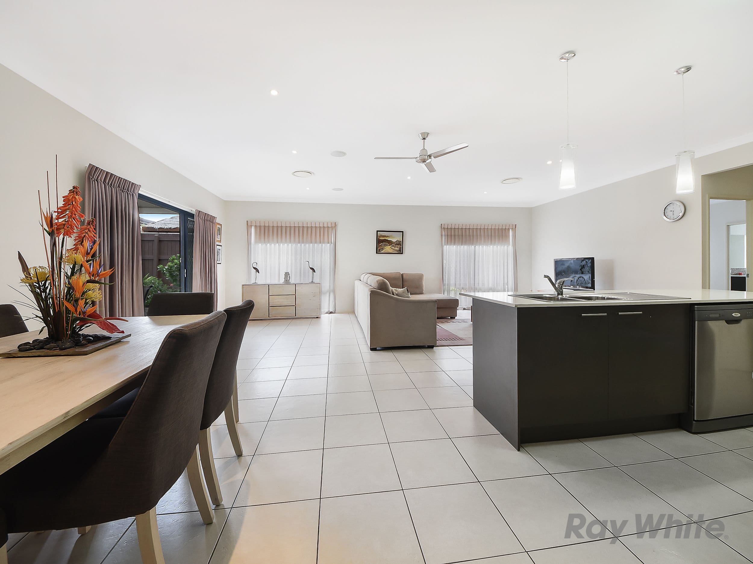 17 Waterway Crescent, Murrumba Downs QLD 4503, Murrumba Downs - Thumbnail 4