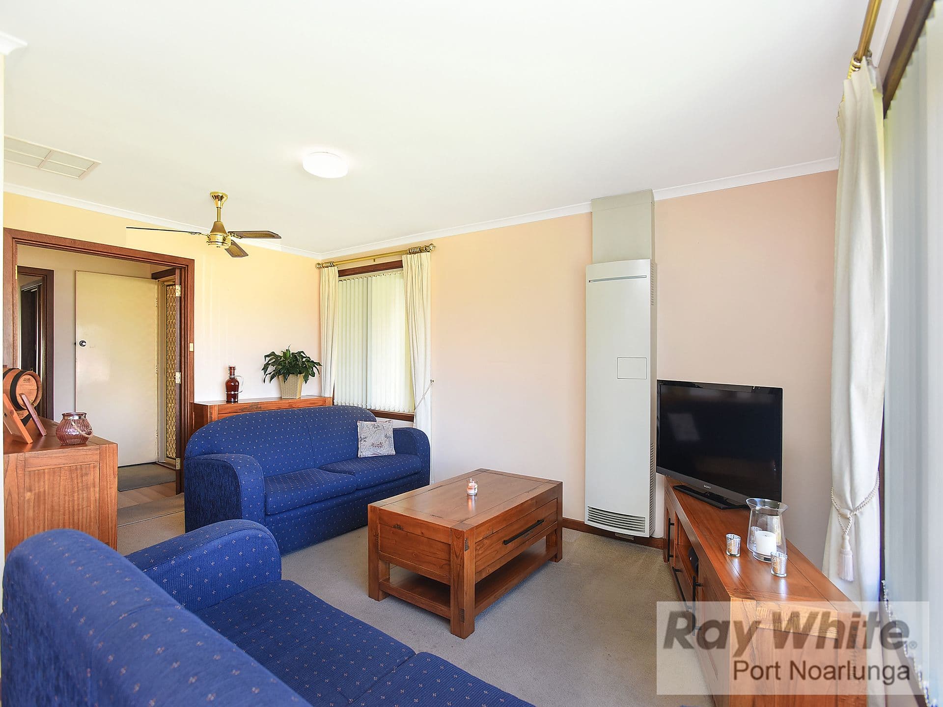 32 Gayundah Crescent, O'Sullivan Beach SA 5166, O'Sullivan Beach - Thumbnail 5