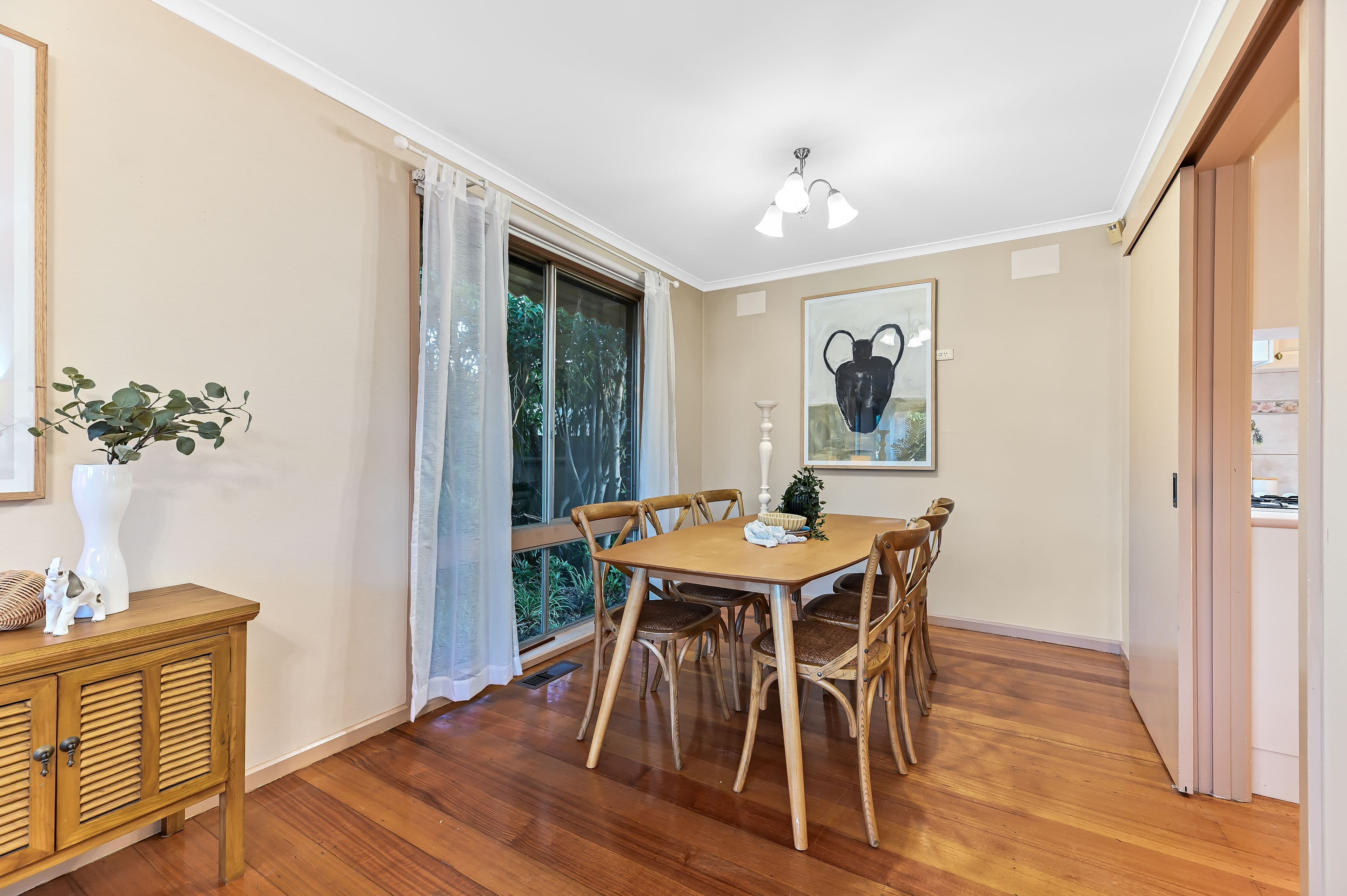 27 Mantova Drive, Wheelers Hill VIC 3150, Wheelers Hill - Thumbnail 3
