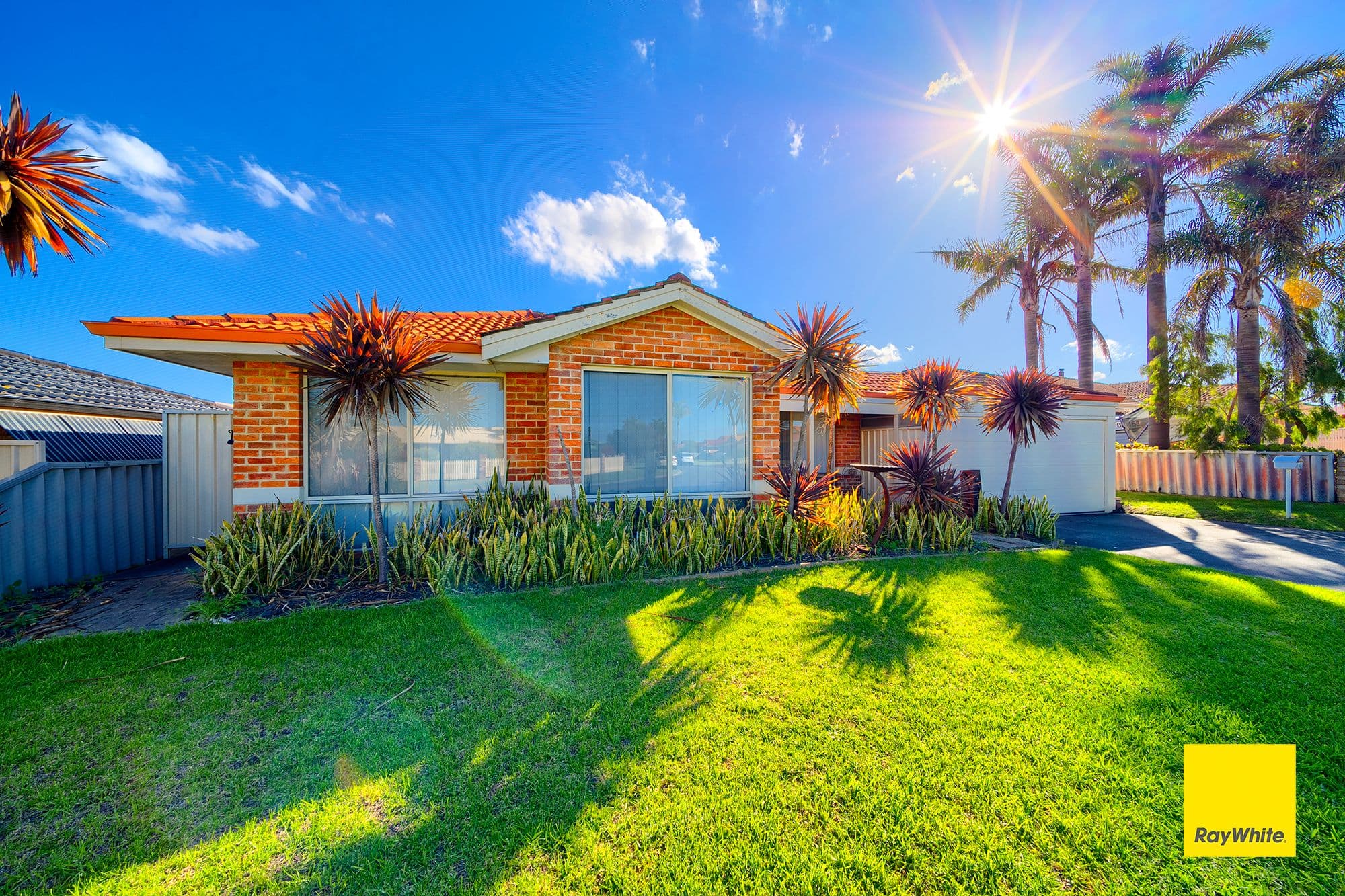 40 Granada Crescent, Orana WA 6330, Orana - Thumbnail 4