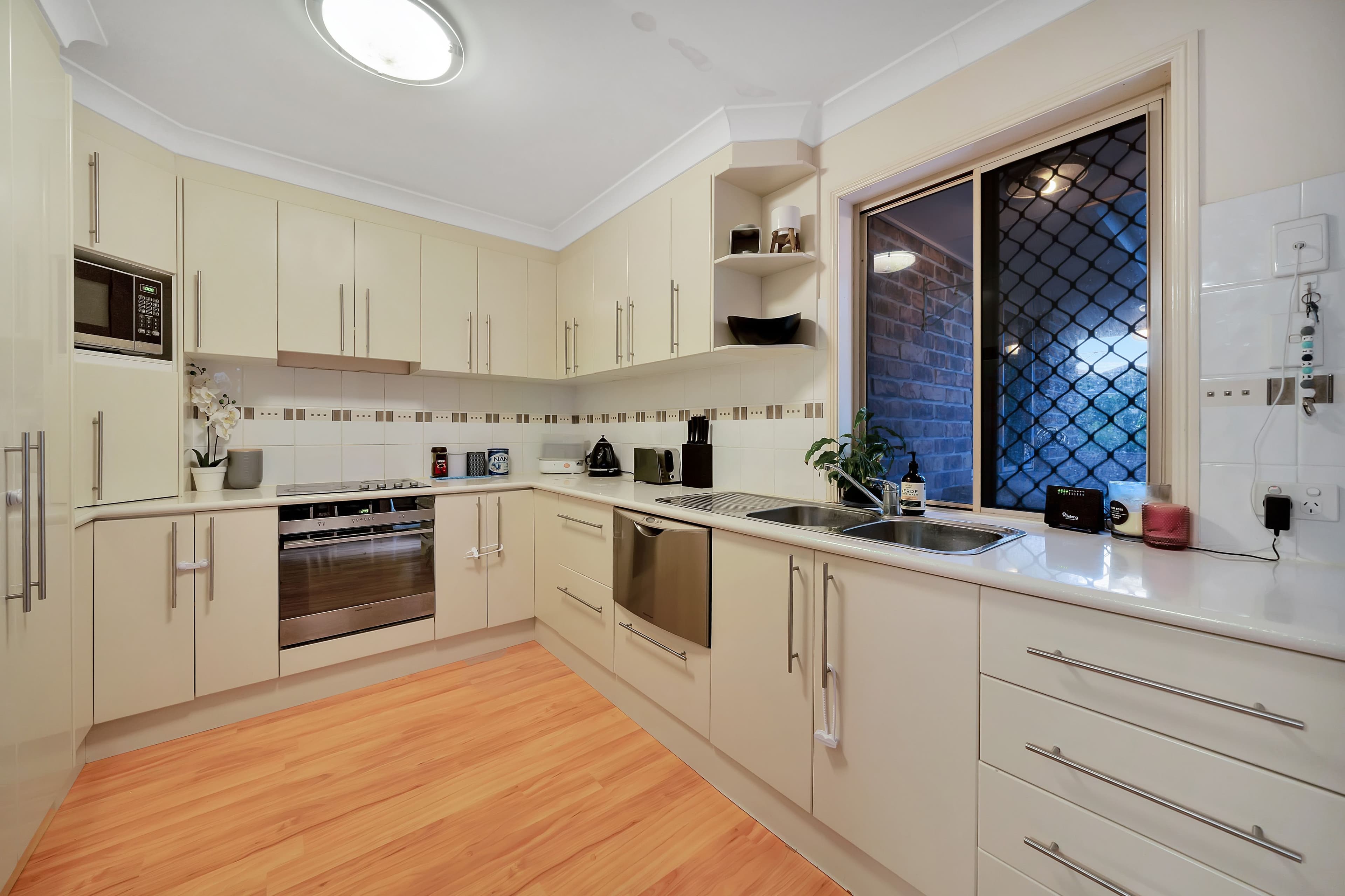 3 Dendy Place, Edens Landing QLD 4207, Edens Landing - Thumbnail 3