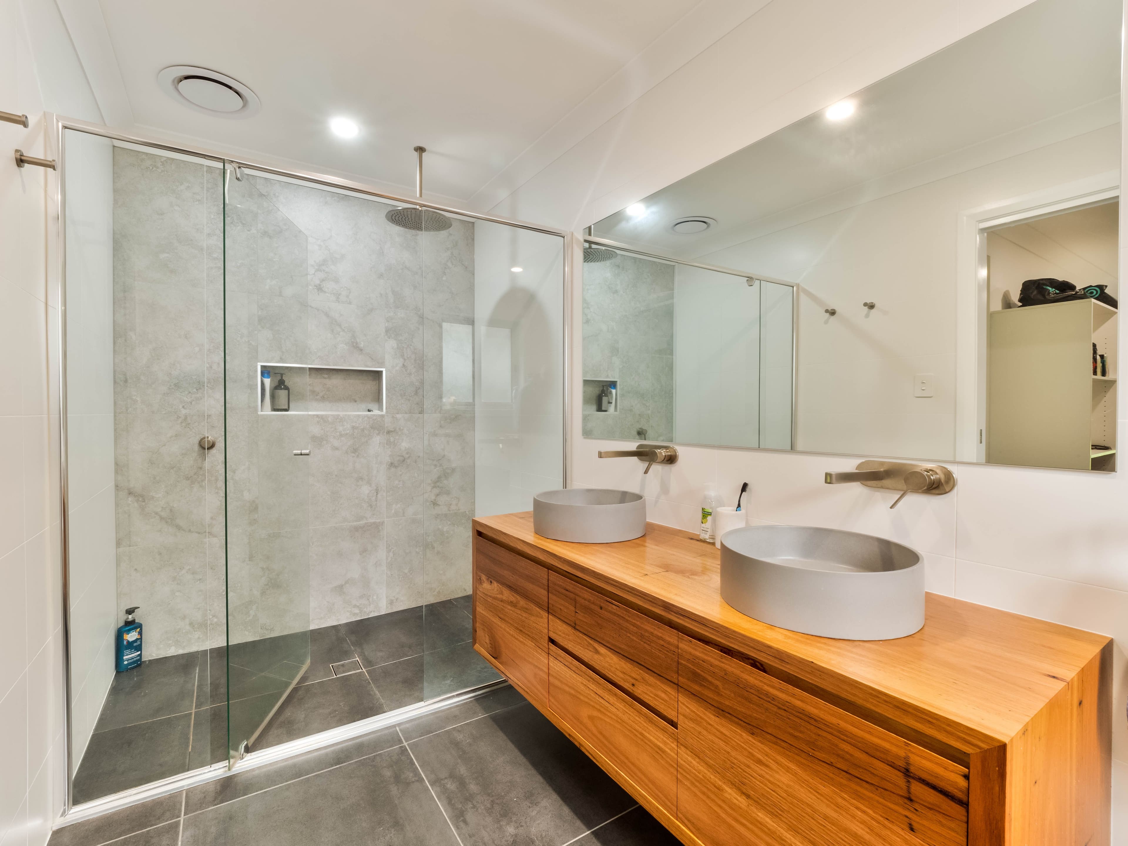 1 Tom Lesslie Place, South Bowenfels NSW 2790, South Bowenfels - Thumbnail 5