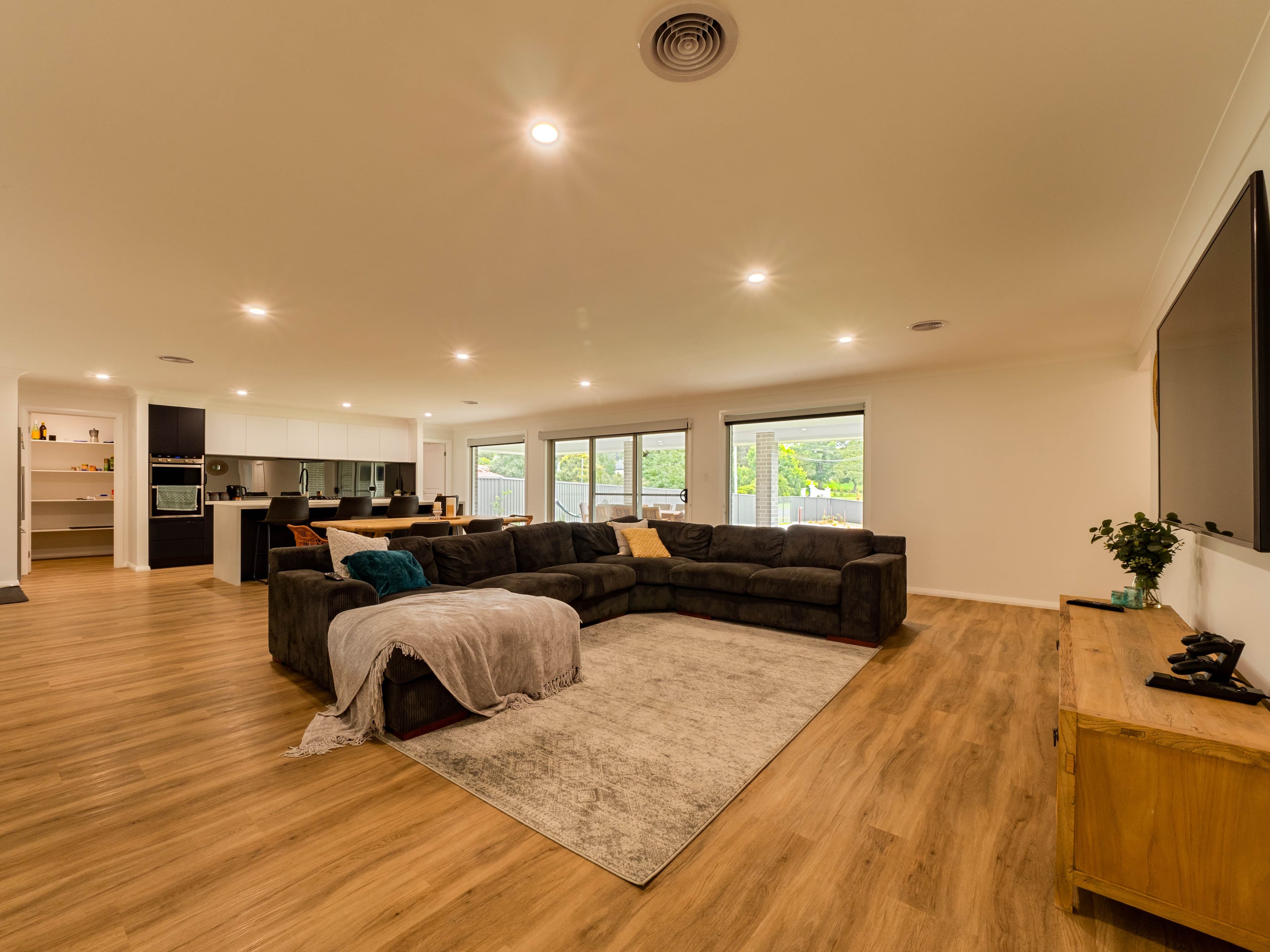 1 Tom Lesslie Place, South Bowenfels NSW 2790, South Bowenfels - Thumbnail 8