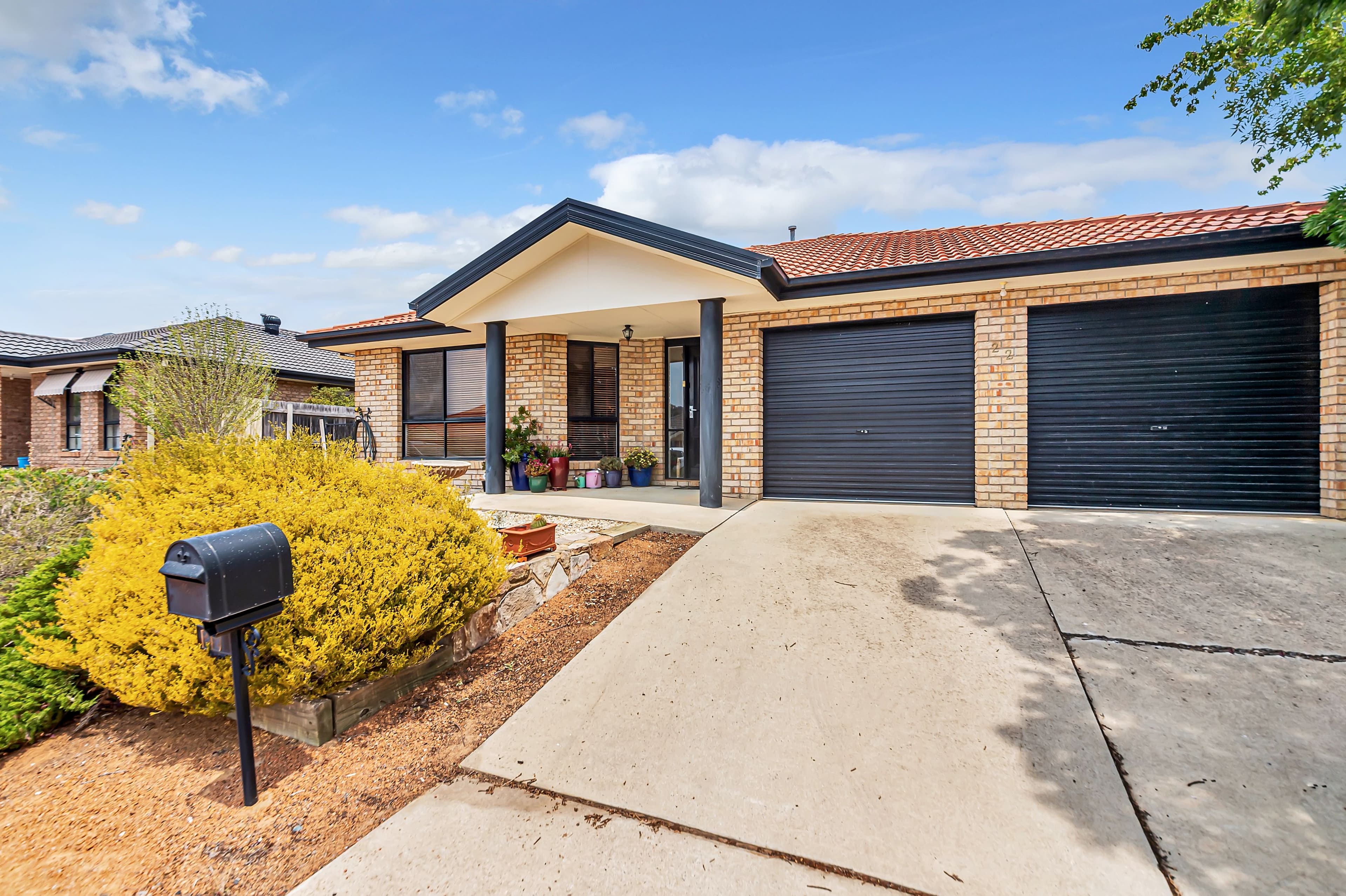 22 Pannamena Crescent, Jerrabomberra - Image 1