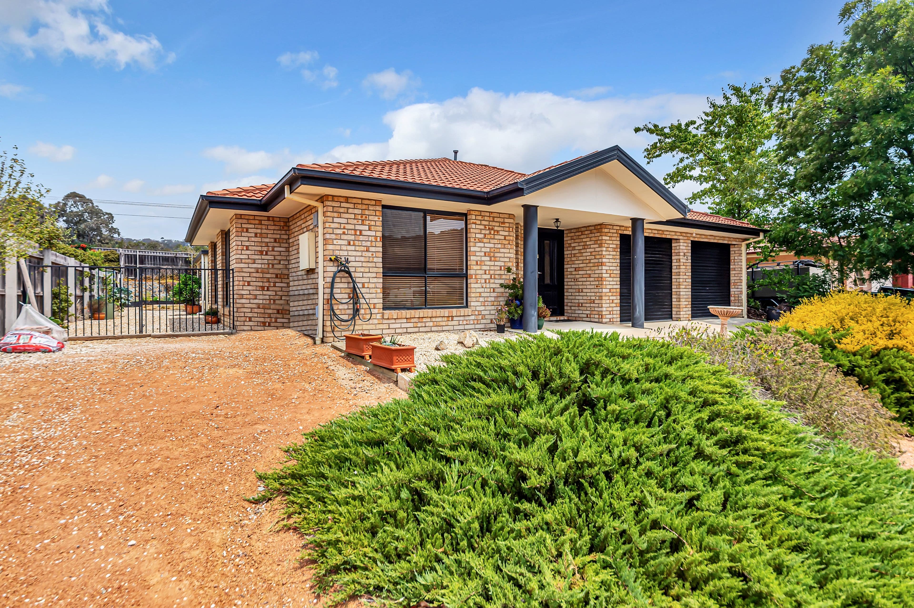 22 Pannamena Crescent, Jerrabomberra - Thumbnail 3