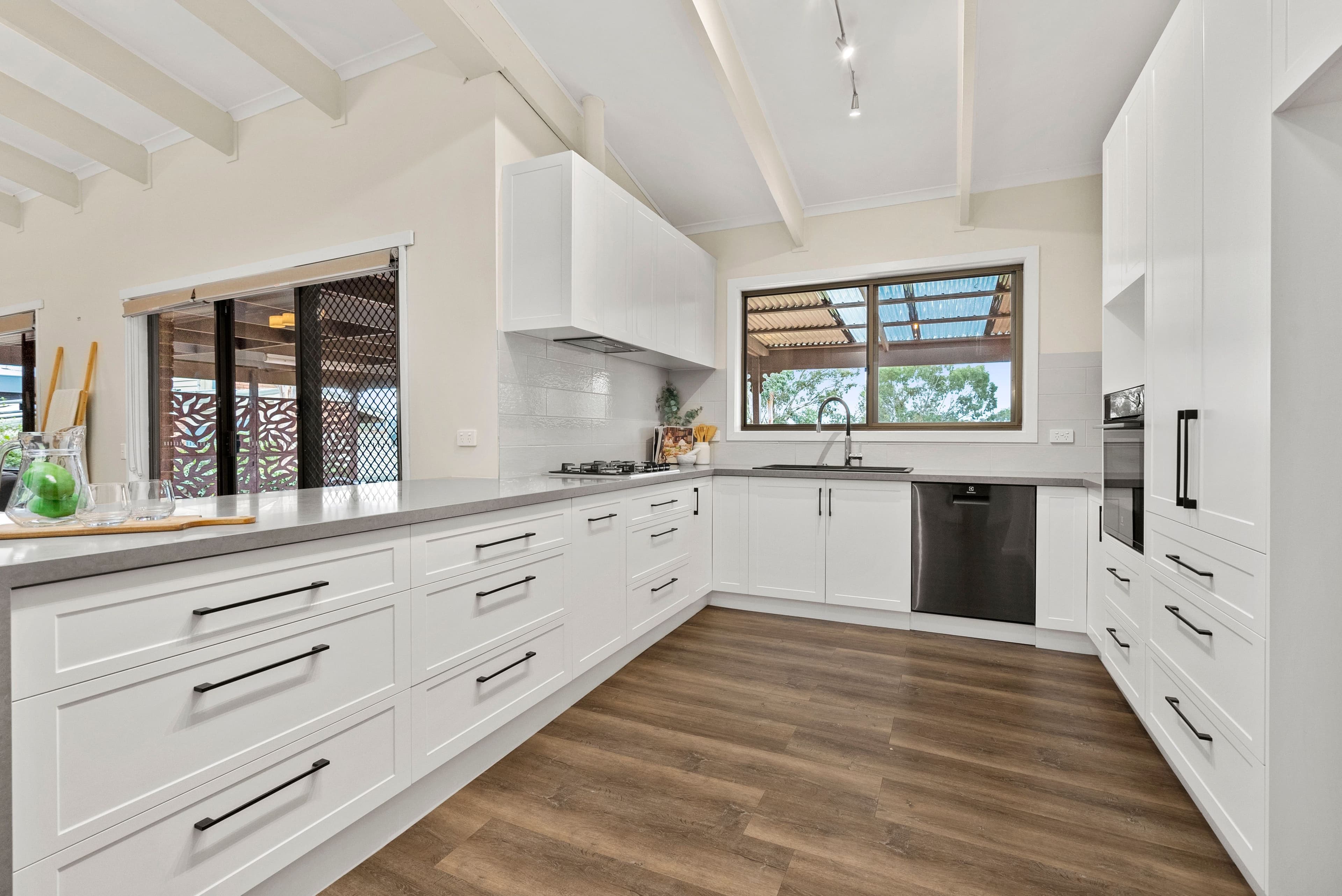 14 Links Road, Darley VIC 3340, Darley - Thumbnail 3