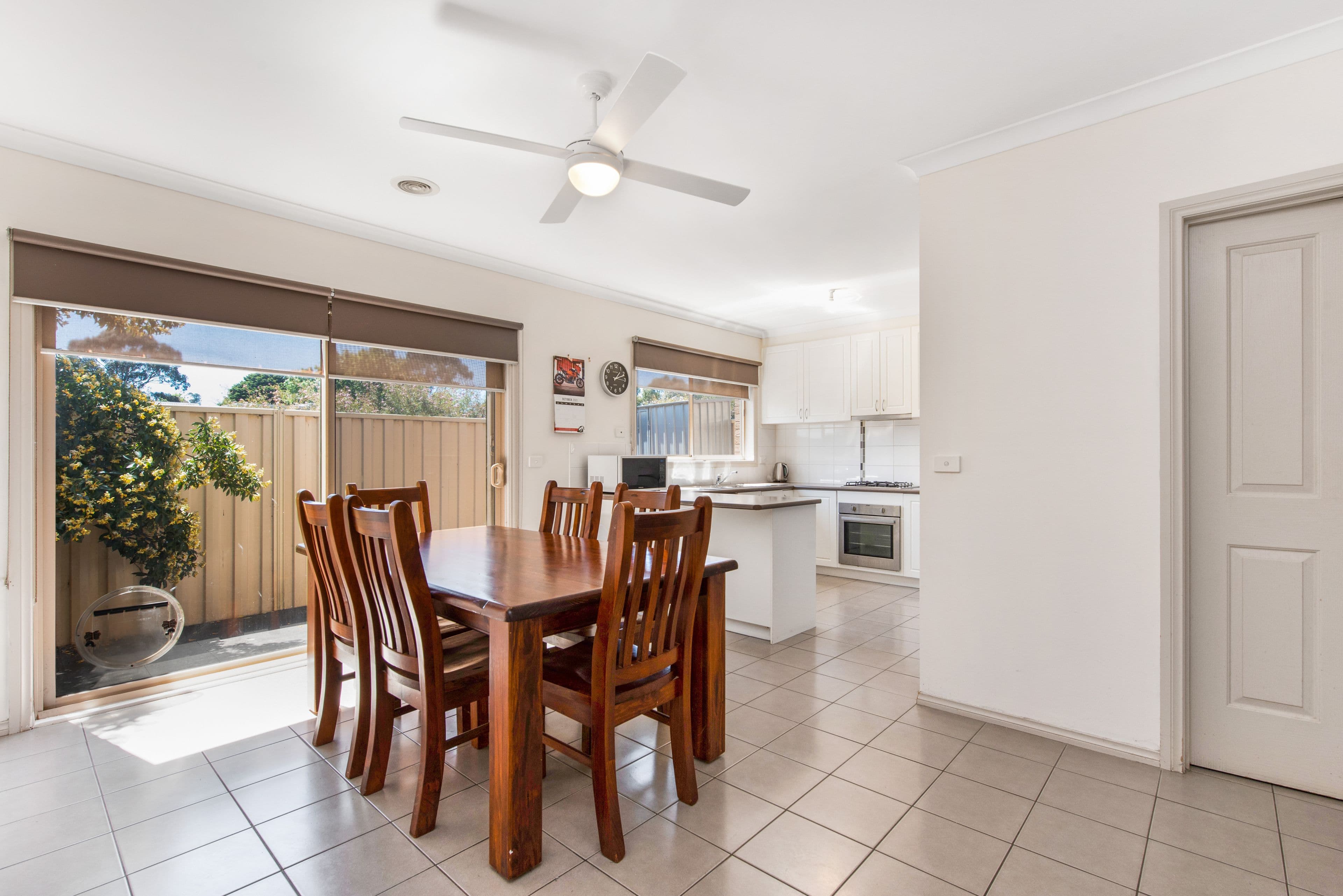 2-4 Bluehills Boulevard, Pakenham VIC 3810, Pakenham - Thumbnail 6