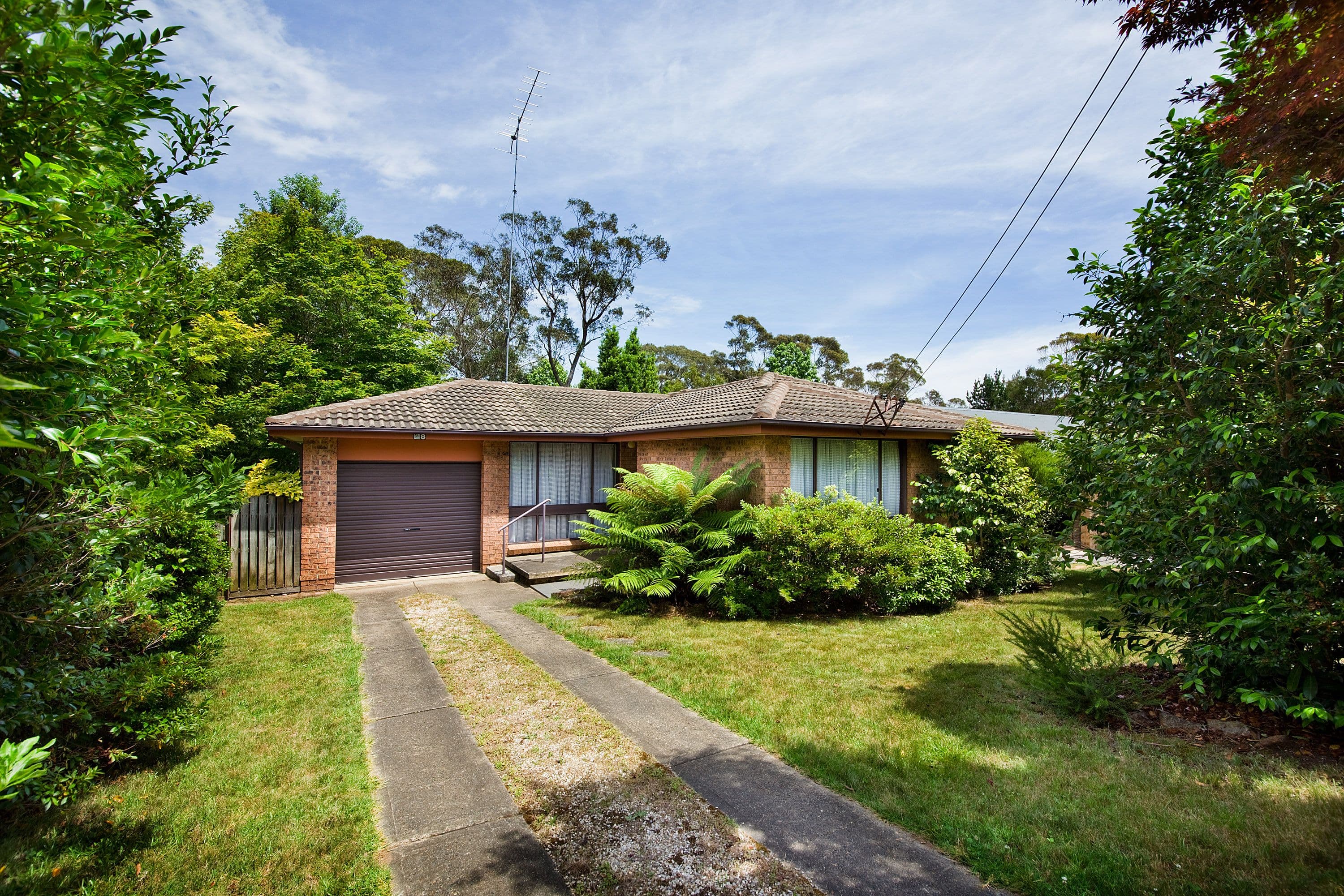 8 St Andrews Avenue, Blackheath - Image 1
