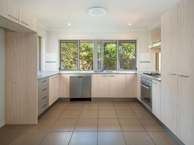 47 Waterlily Circuit, Carseldine QLD 4034, Carseldine - Thumbnail 3