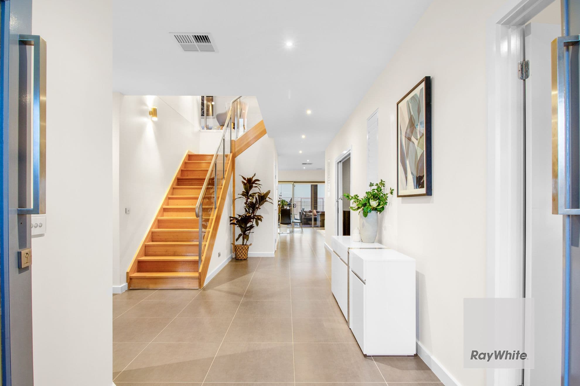 6 Wells Avenue, Taylors Hill VIC 3037, Taylors Hill - Thumbnail 2