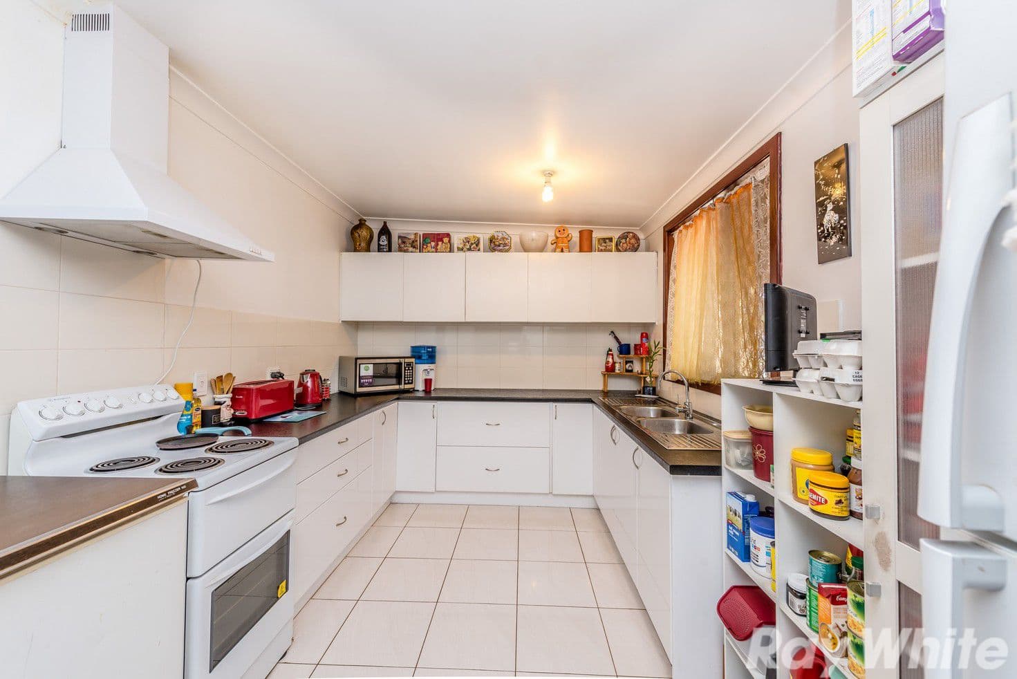 93 Ainsworth Street, Wonthella WA 6530, Wonthella - Thumbnail 3