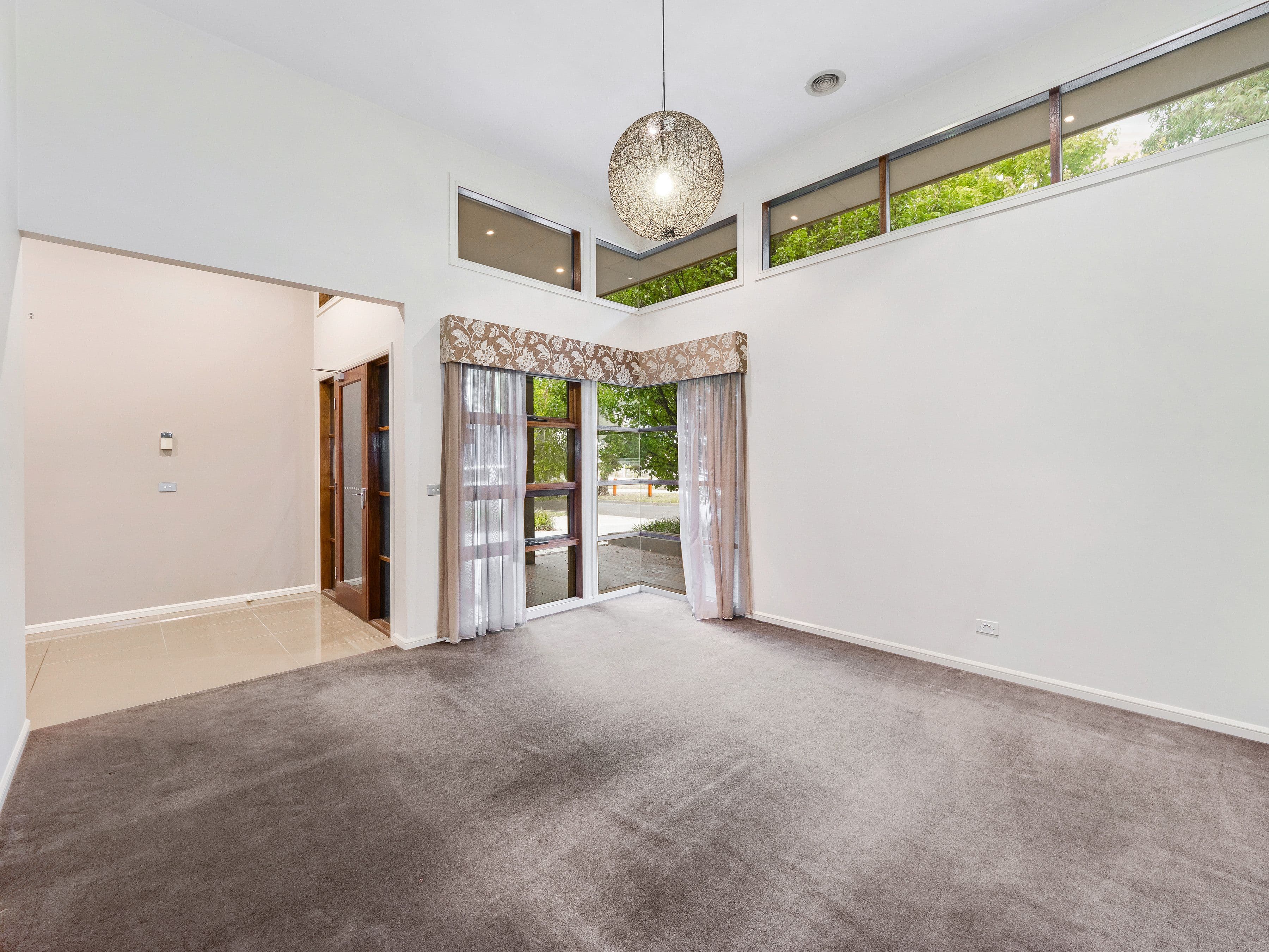 8 Red Maple Drive, Cranbourne West VIC 3977, Cranbourne West - Thumbnail 3