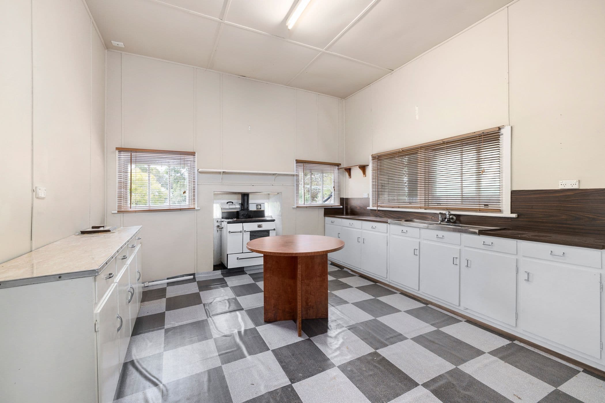 1 Wills Street, Glenorchy VIC 3385, Glenorchy - Thumbnail 5