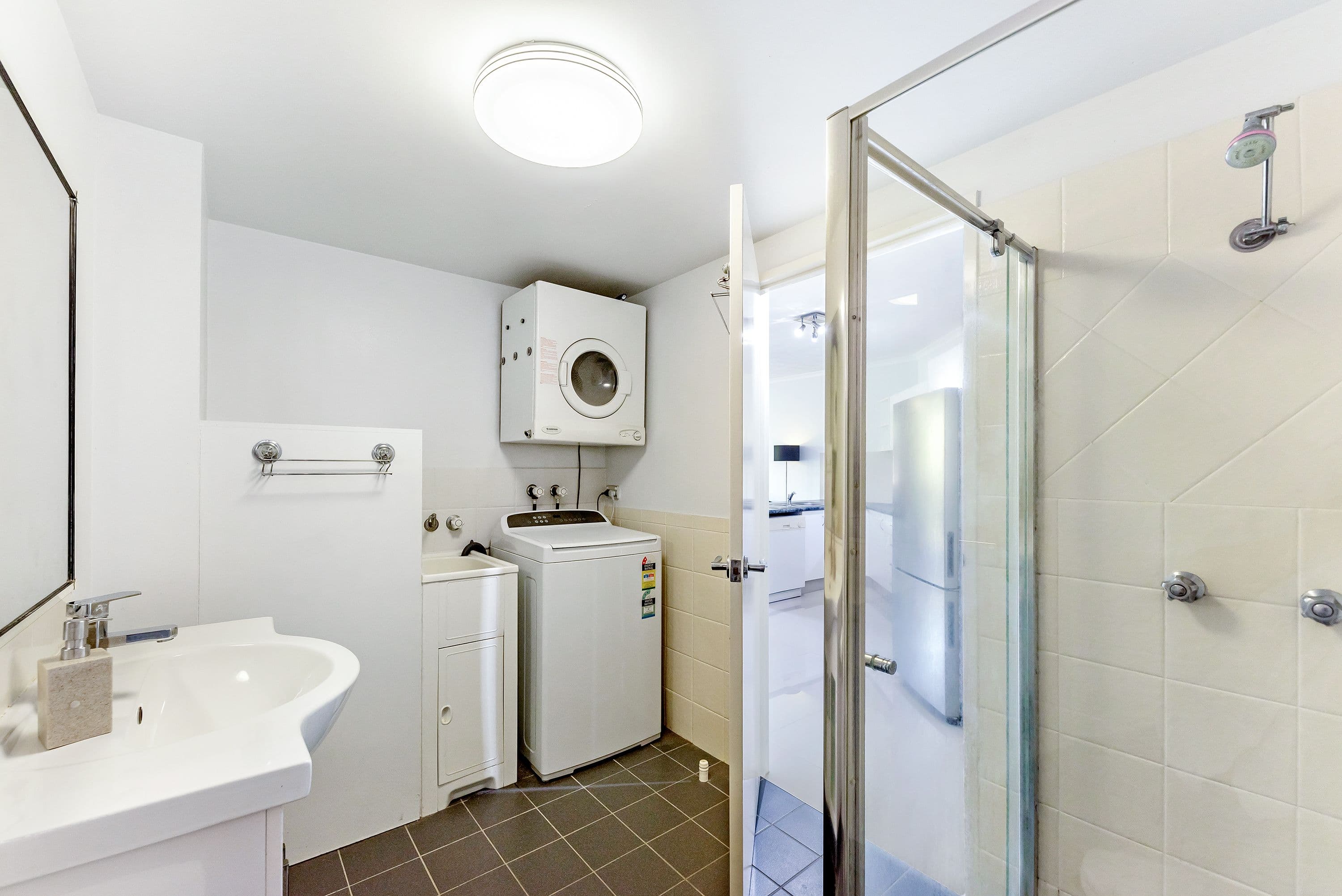 10-12 Bath Street, Labrador QLD 4215, Labrador - Thumbnail 8