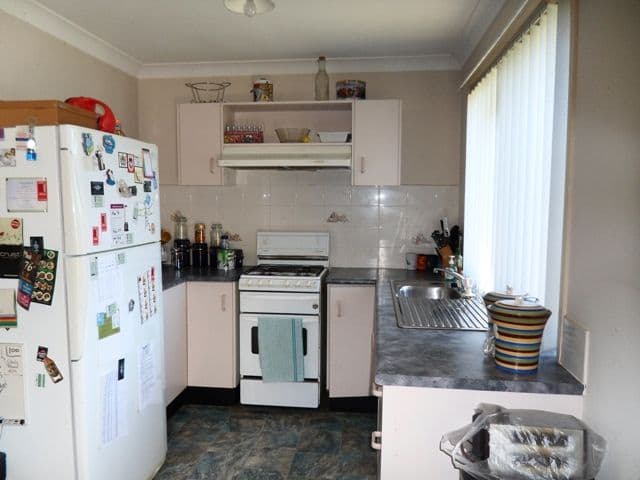 37 Esk Avenue, GREEN VALLEY NSW 2168, Green Valley - Thumbnail 2