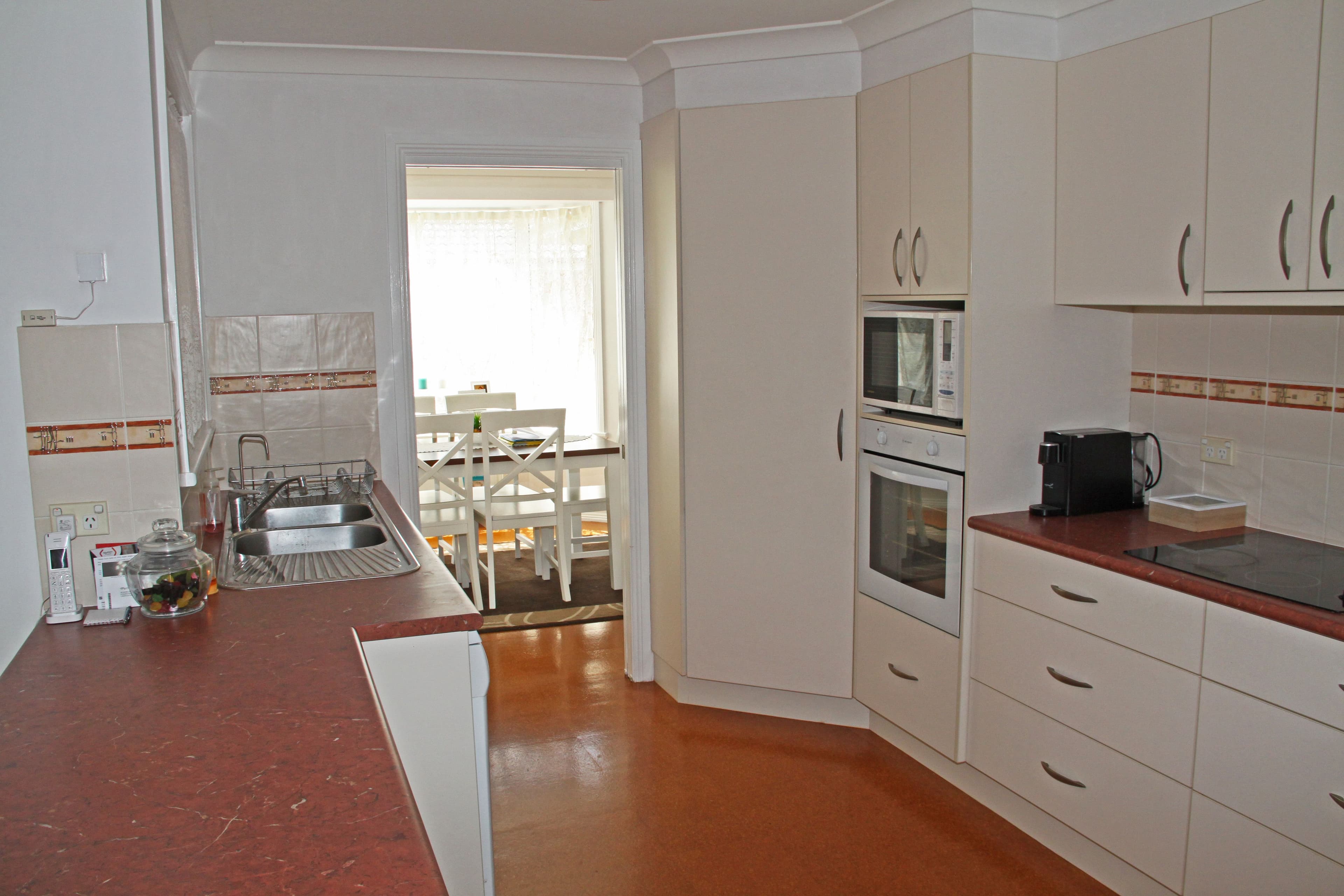 3 Diamentina Way, Lakewood - Thumbnail 3