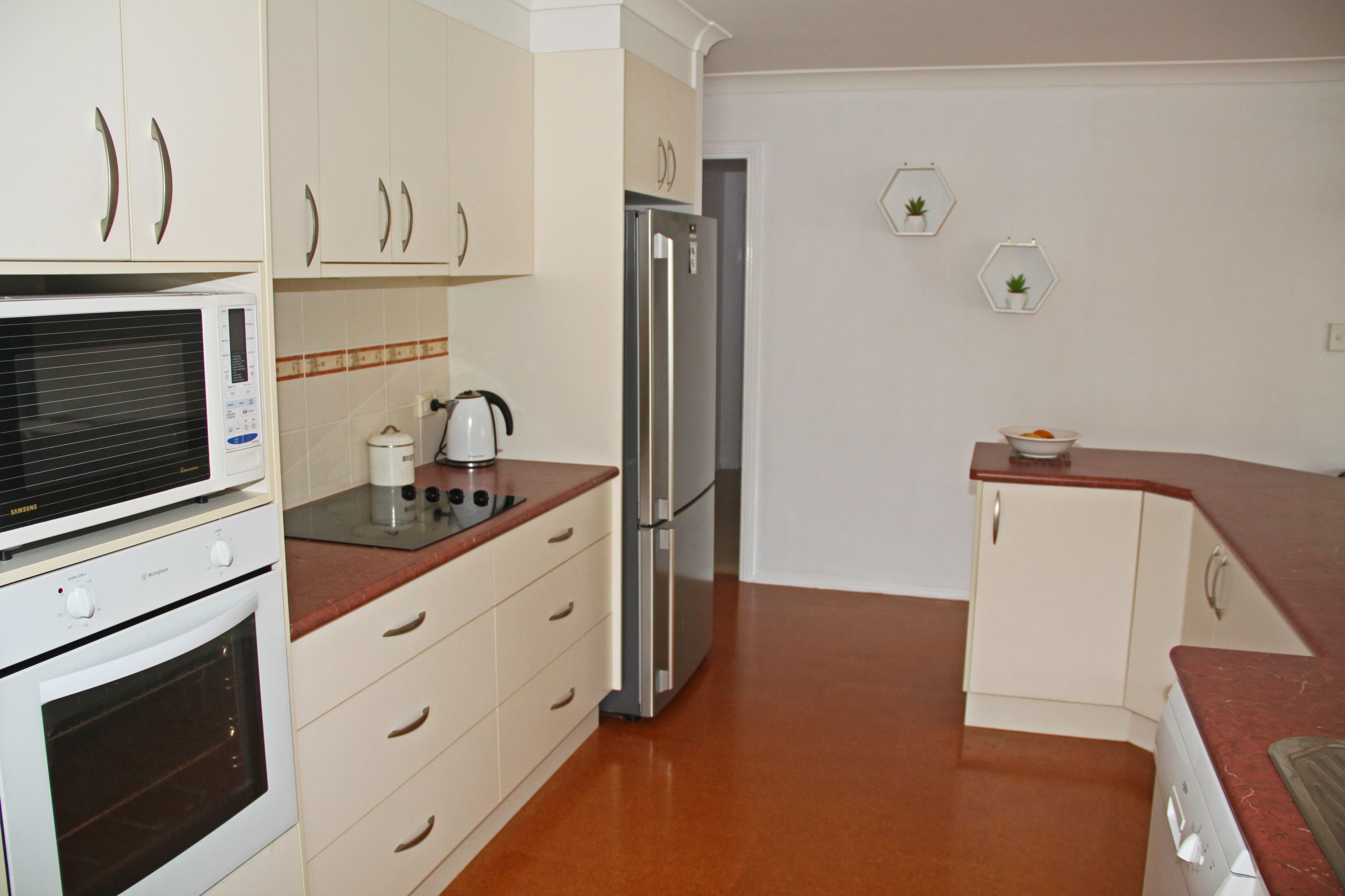 3 Diamentina Way, Lakewood - Thumbnail 8