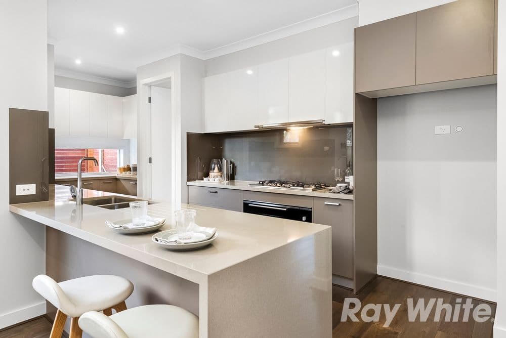1 Arianne Road, Glen Waverley VIC 3150, Glen Waverley - Thumbnail 2