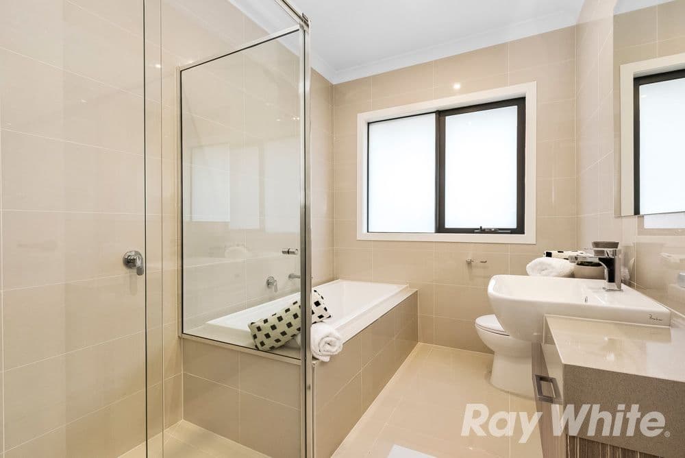 1 Arianne Road, Glen Waverley VIC 3150, Glen Waverley - Thumbnail 8