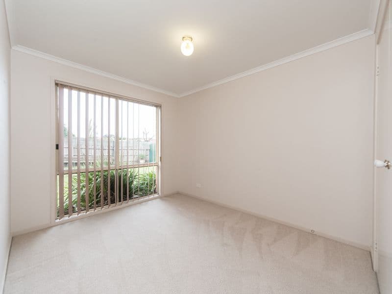 22 Highmount Drive, HAMPTON PARK VIC 3976, Hampton Park - Thumbnail 3