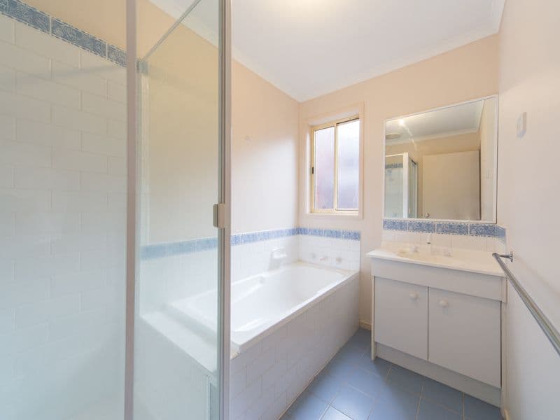 22 Highmount Drive, HAMPTON PARK VIC 3976, Hampton Park - Thumbnail 5