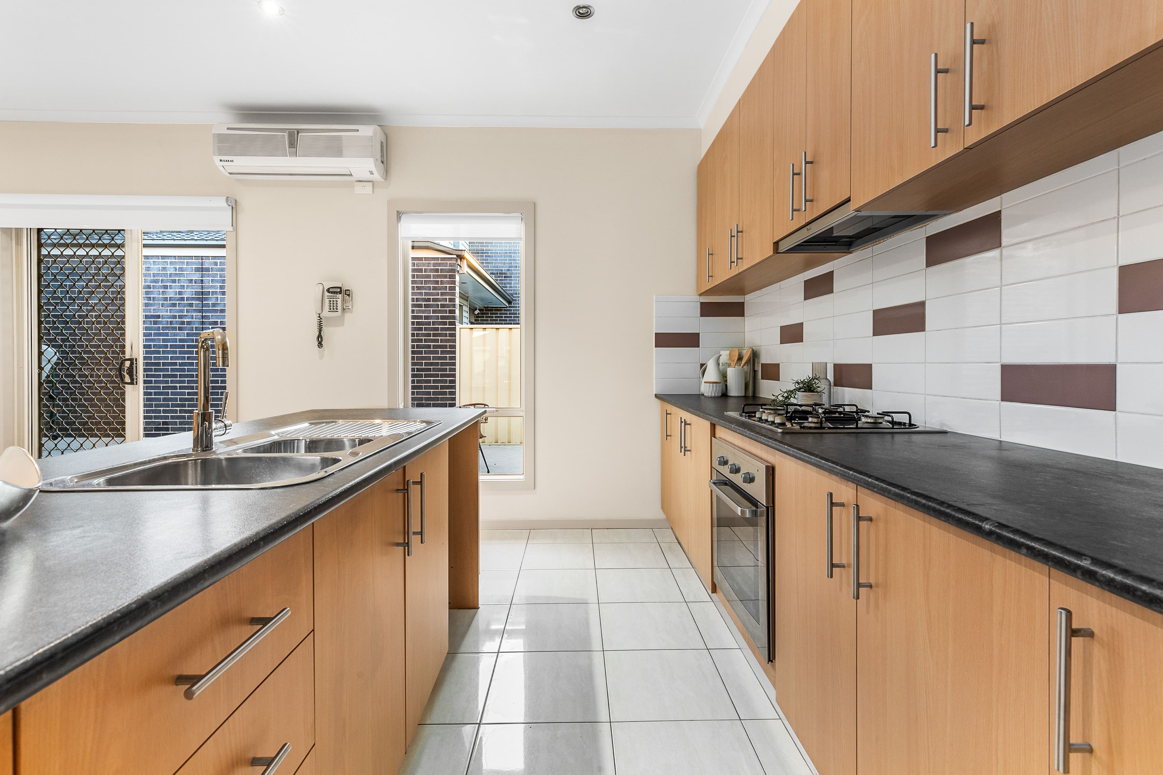 53 Seves Street, Altona VIC 3018, Altona - Thumbnail 5