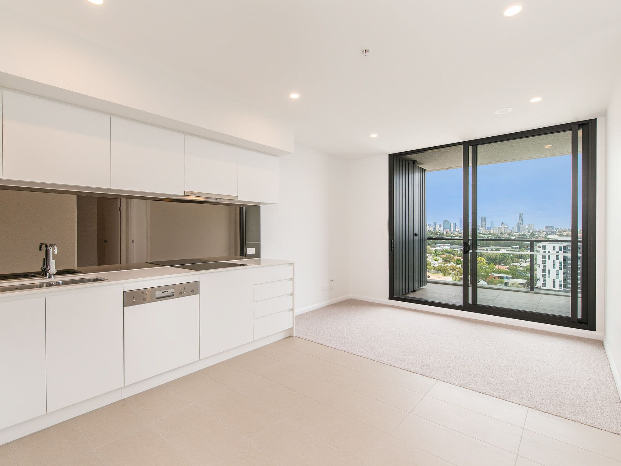 26 Holdsworth Street, Coorparoo QLD 4151, Coorparoo - Thumbnail 4