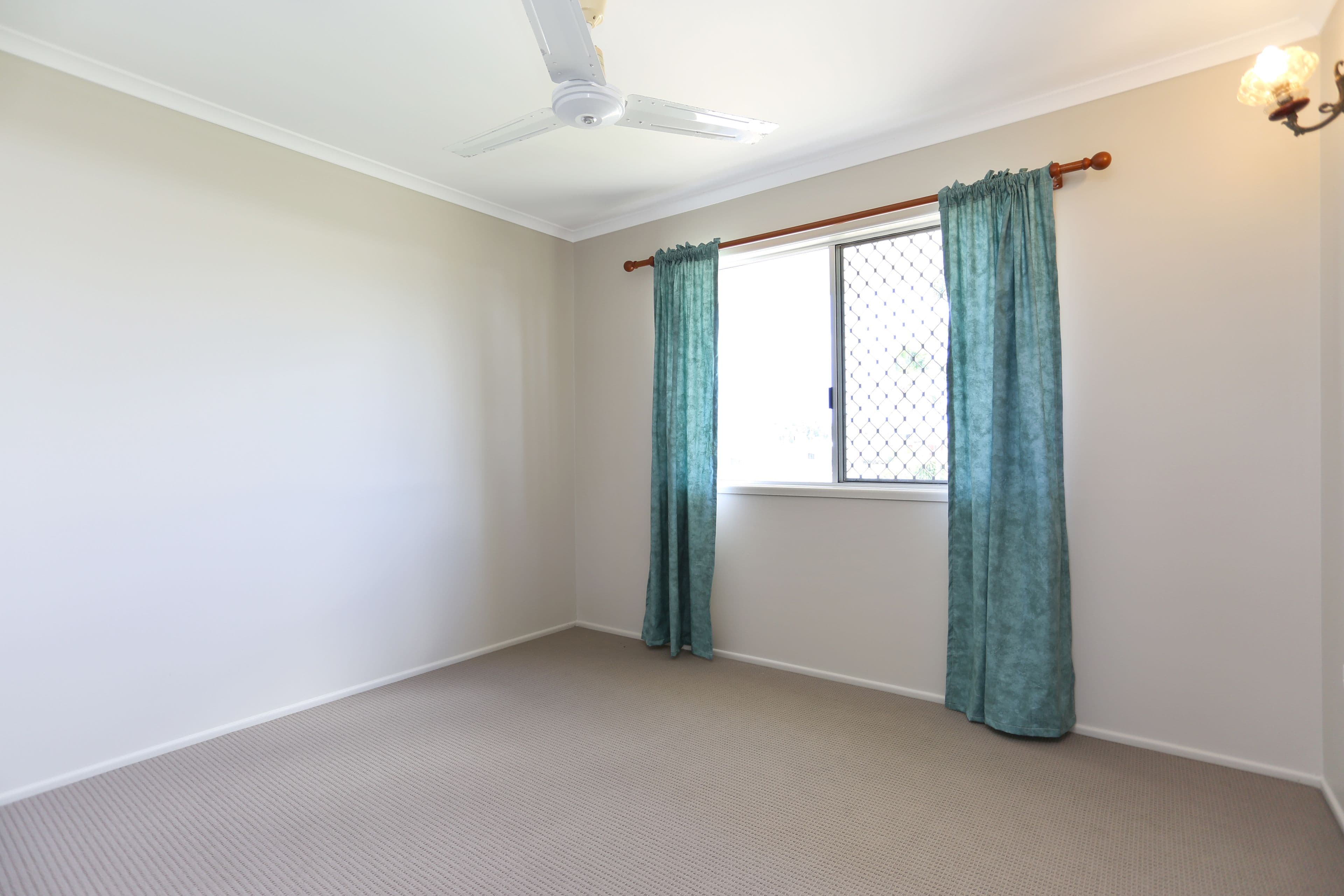 10 Jasmine Street, Andergrove QLD 4740, Andergrove - Thumbnail 8