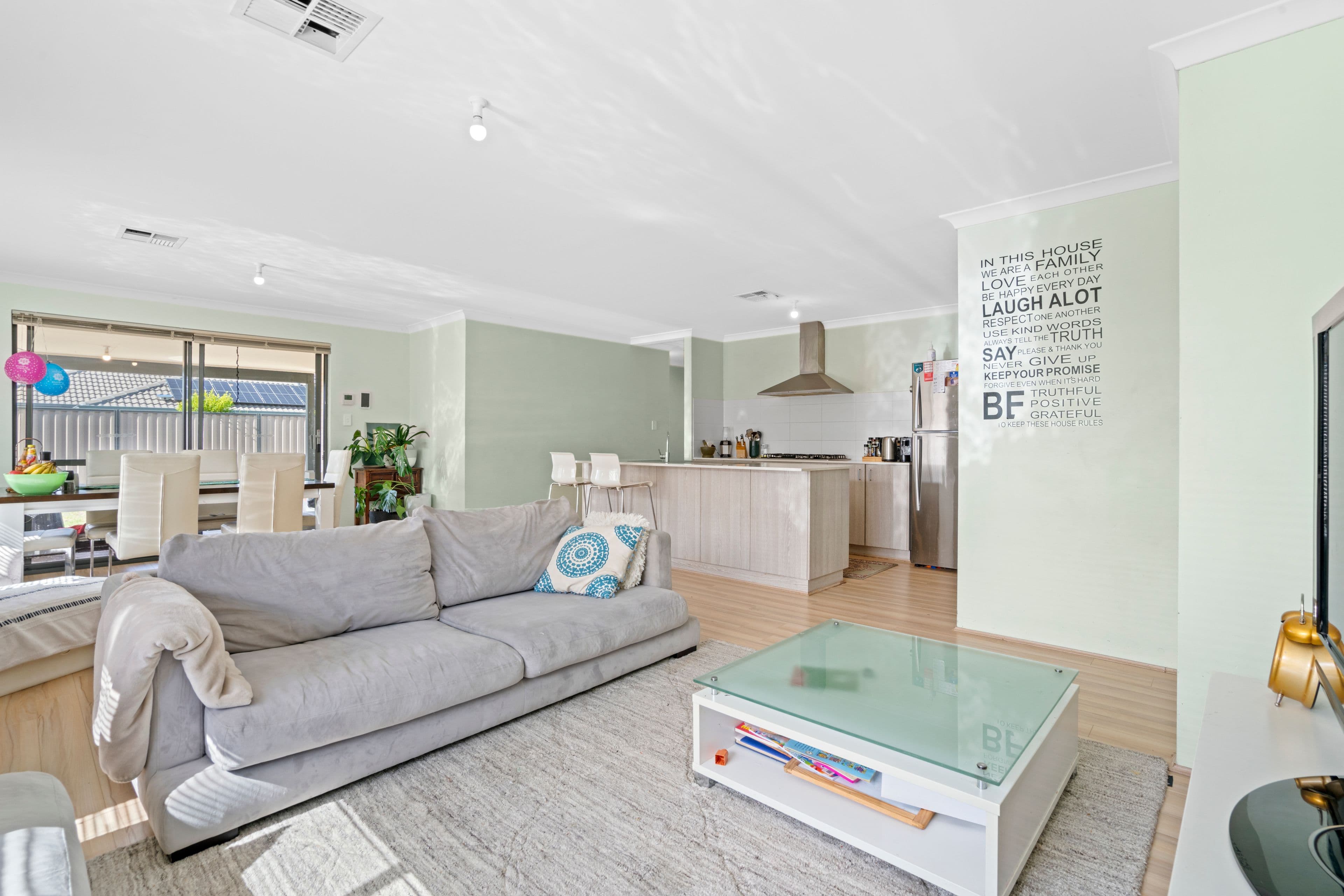 12 Datatine Way, Southern River WA 6110, Southern River - Thumbnail 3