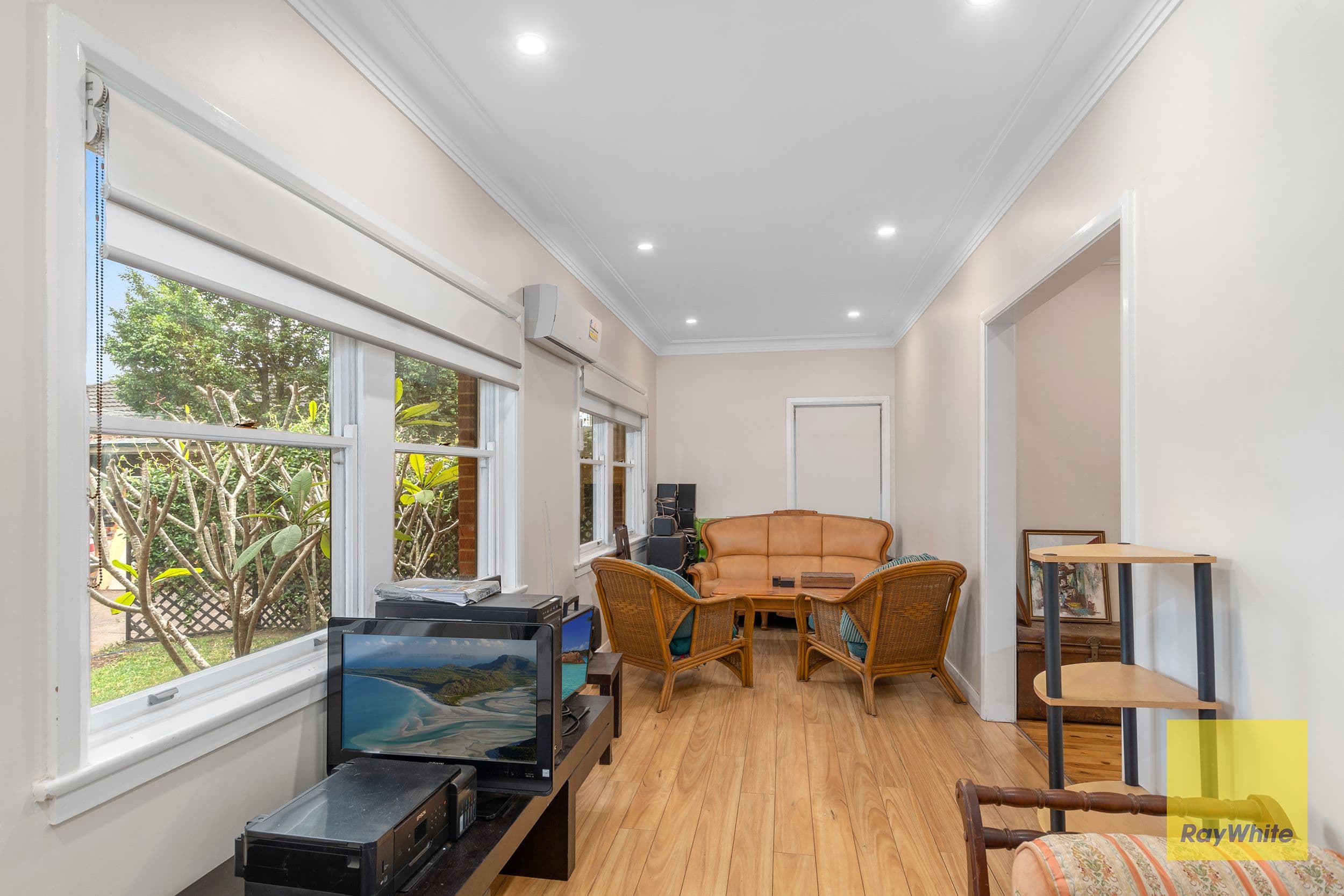 419 Ocean Beach Road, Umina Beach NSW 2257, Umina Beach - Thumbnail 7